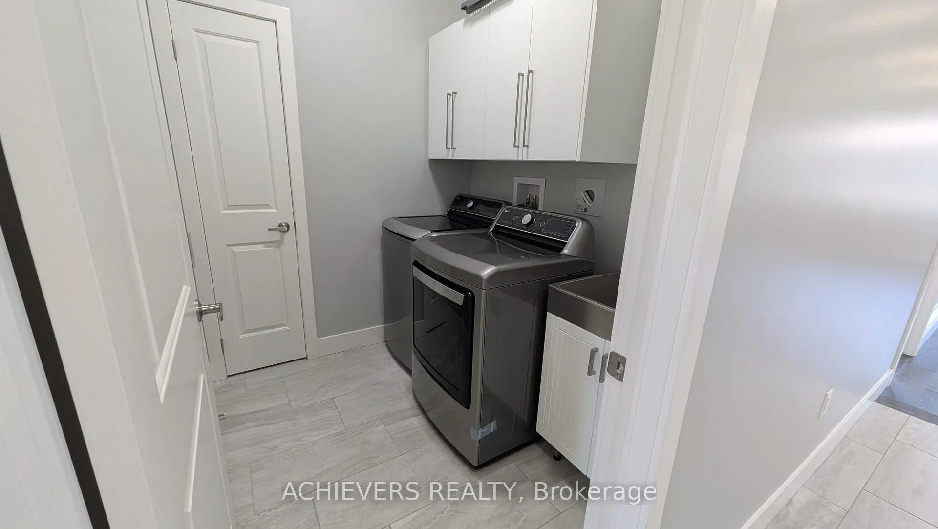 Photo 15 of Unit 49, 2272 Evans Boulevard, London, South E — HOMEH