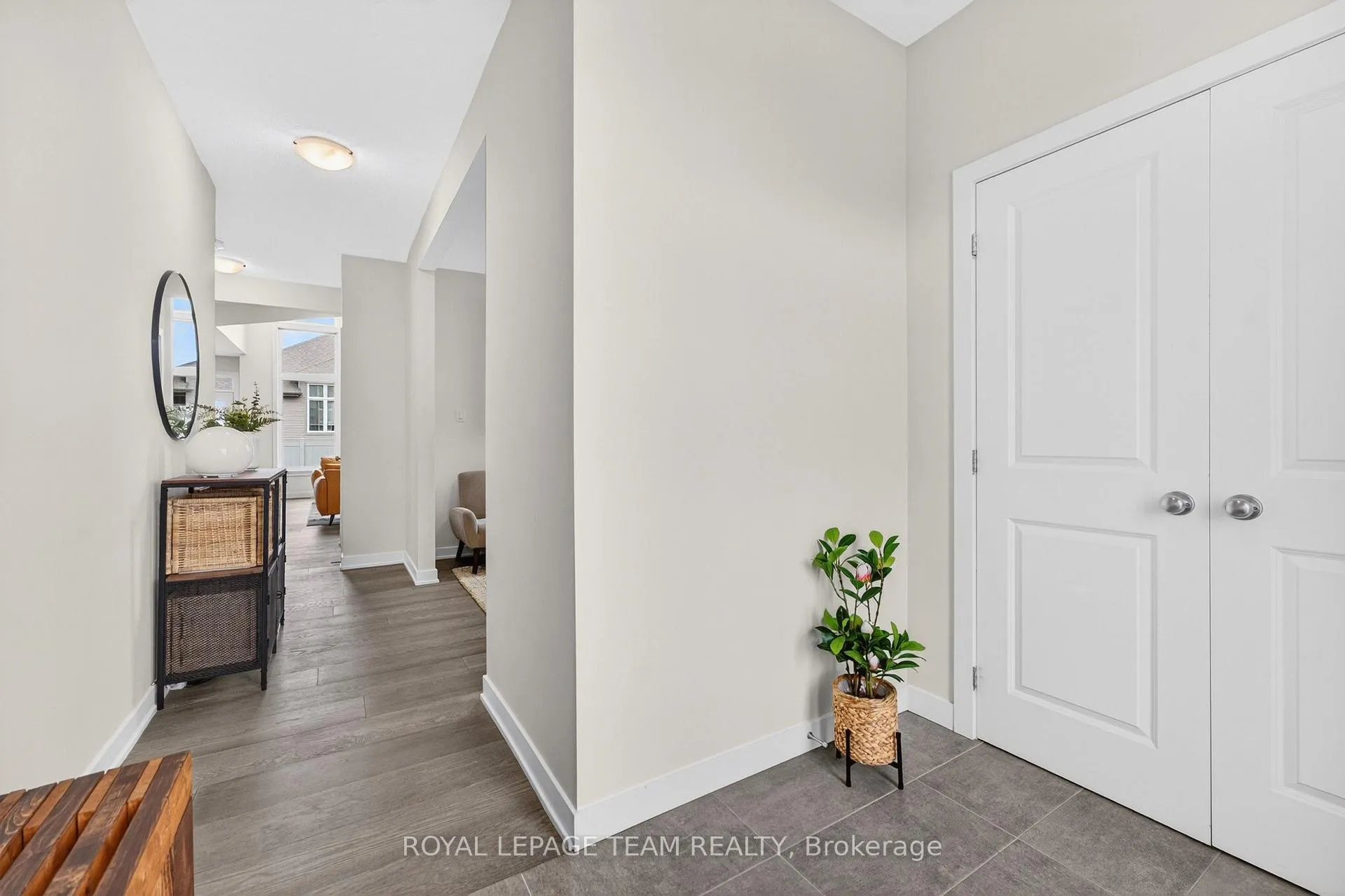 Photo 4 of 16 Stanzel Drive, Carleton Place — HOMEH