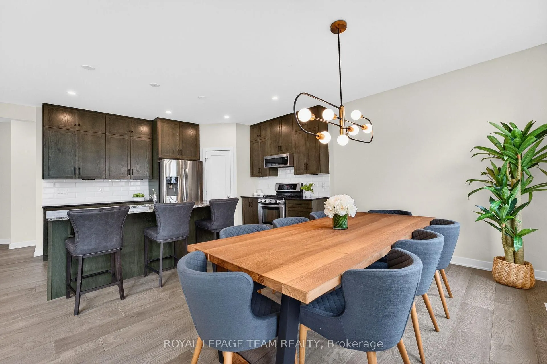Photo 17 of 16 Stanzel Drive, Carleton Place — HOMEH