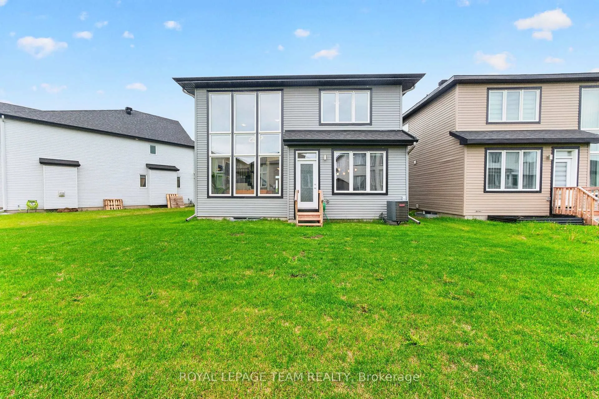 Photo 35 of 16 Stanzel Drive, Carleton Place — HOMEH
