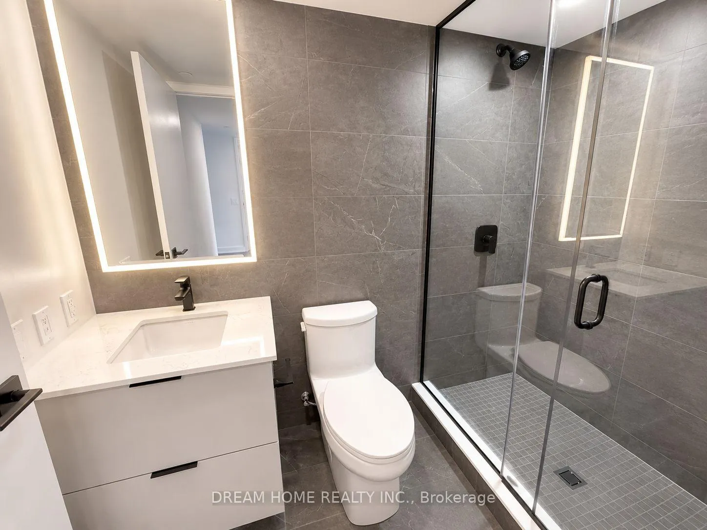Photo 10 of Unit 1601, 609 Sherbourne Street, Toronto, North St. James Town — HOMEH
