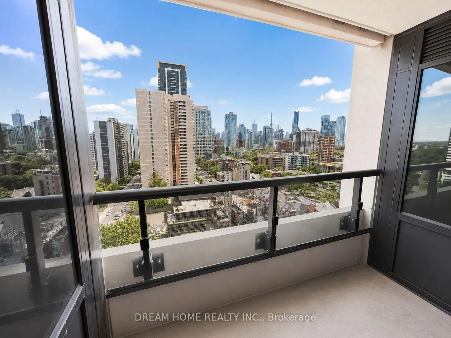 Photo 11 of Unit 1601, 609 Sherbourne Street, Toronto, North St. James Town — HOMEH