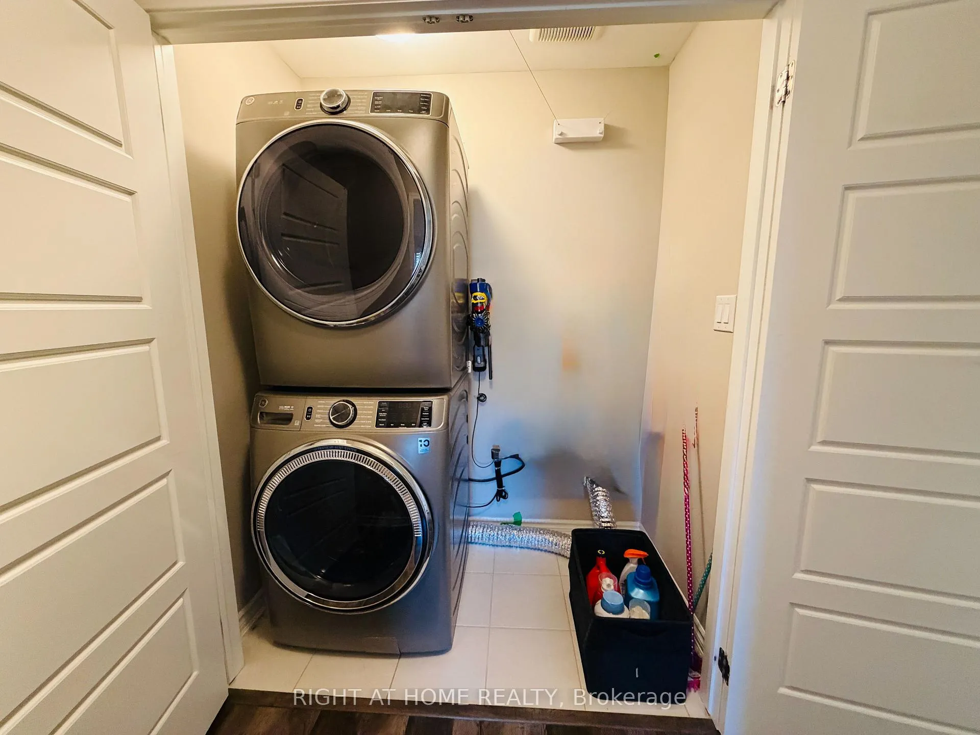 Photo 16 of 567 Bellflower Court, Milton, Walker — HOMEH