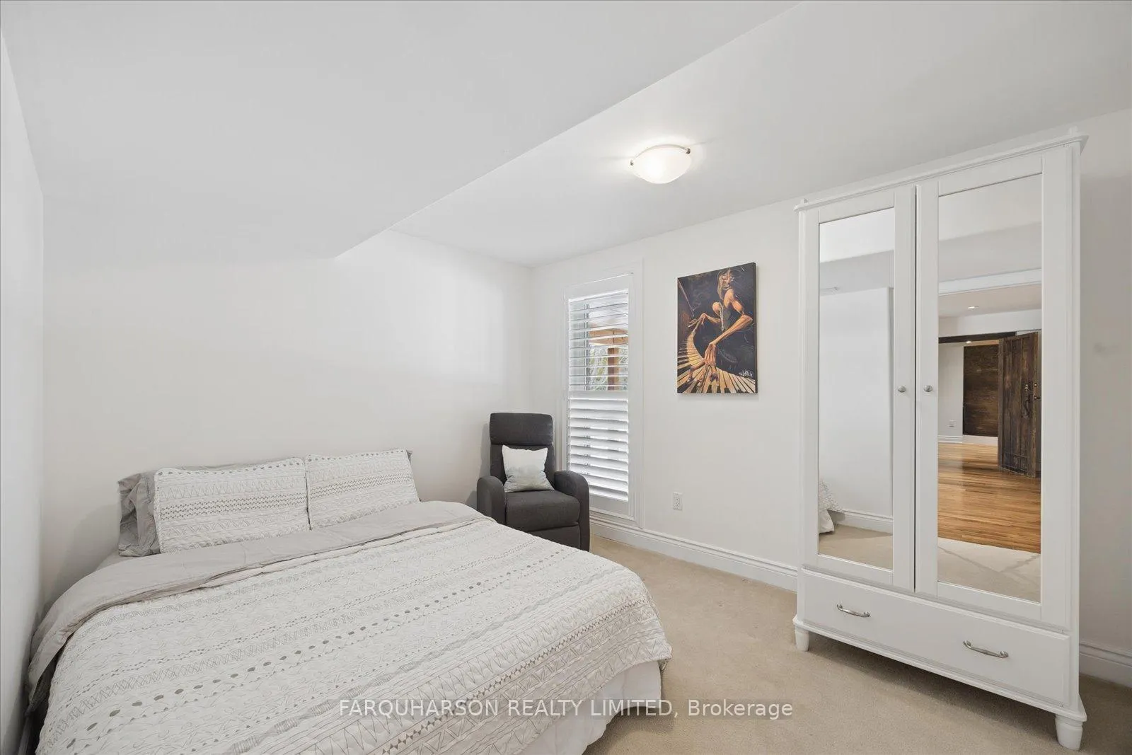 Photo 32 of 15 Forestgreen Drive, Uxbridge, Rural Uxbridge — HOMEH