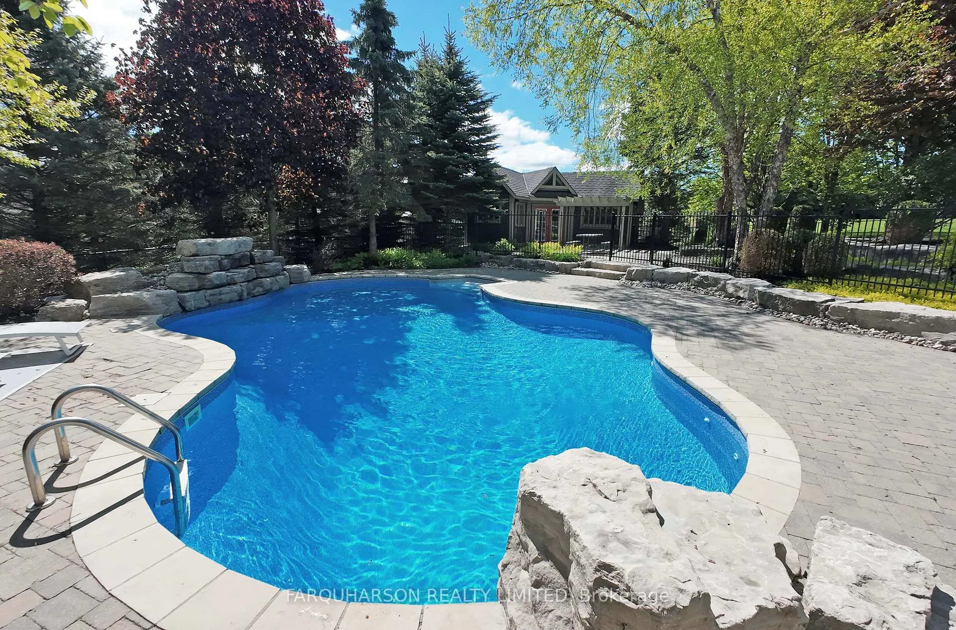 Photo 36 of 15 Forestgreen Drive, Uxbridge, Rural Uxbridge — HOMEH
