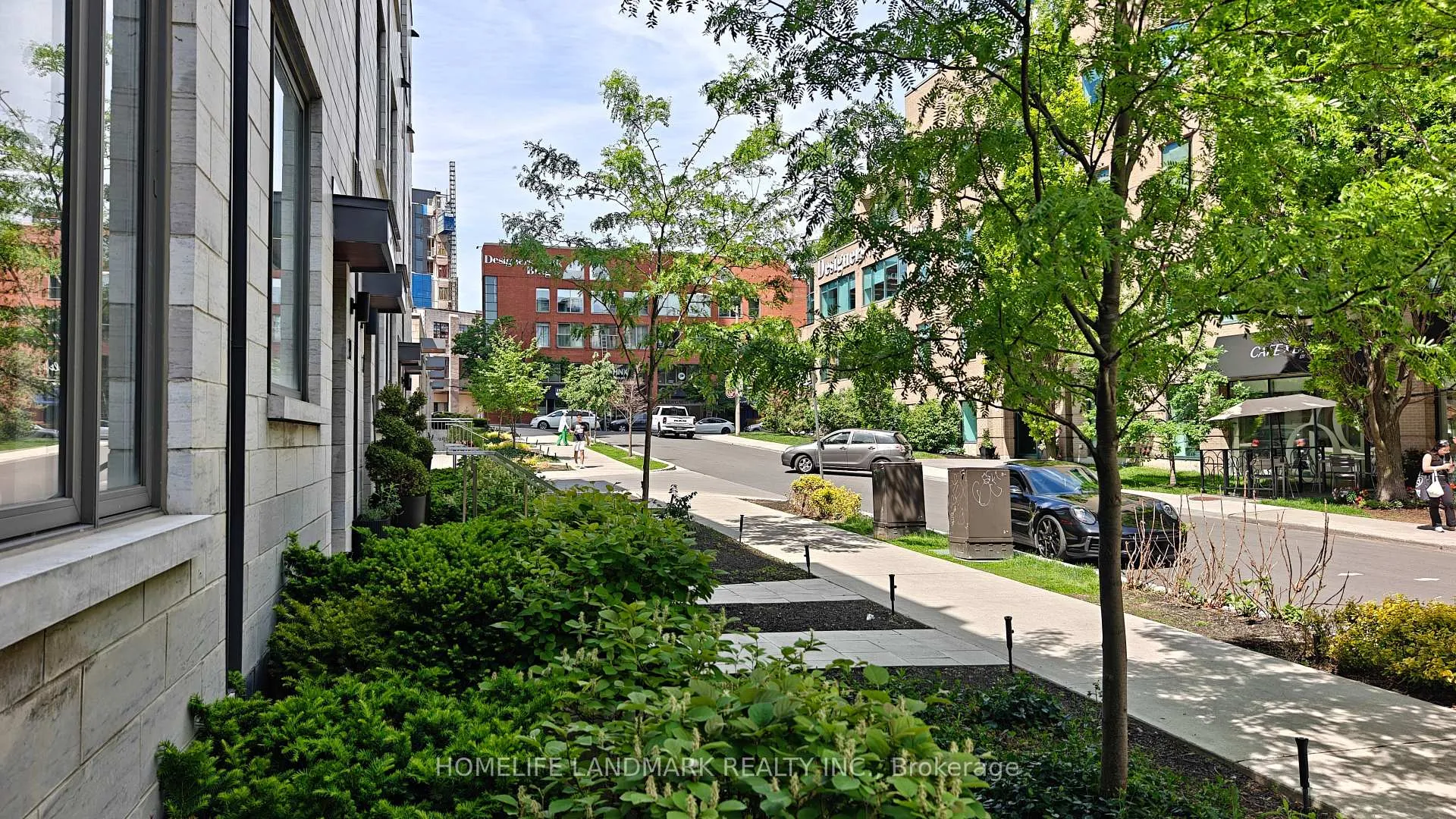 Photo 3 of Unit Th #7, 165 Pears Avenue, Toronto, The Annex — HOMEH