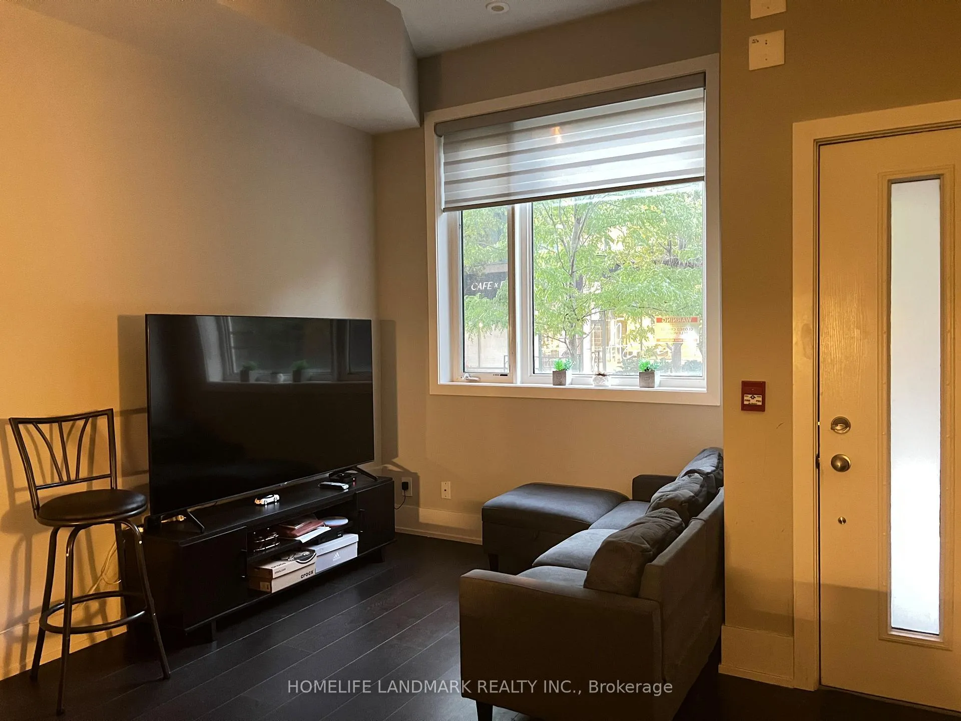 Photo 6 of Unit Th #7, 165 Pears Avenue, Toronto, The Annex — HOMEH