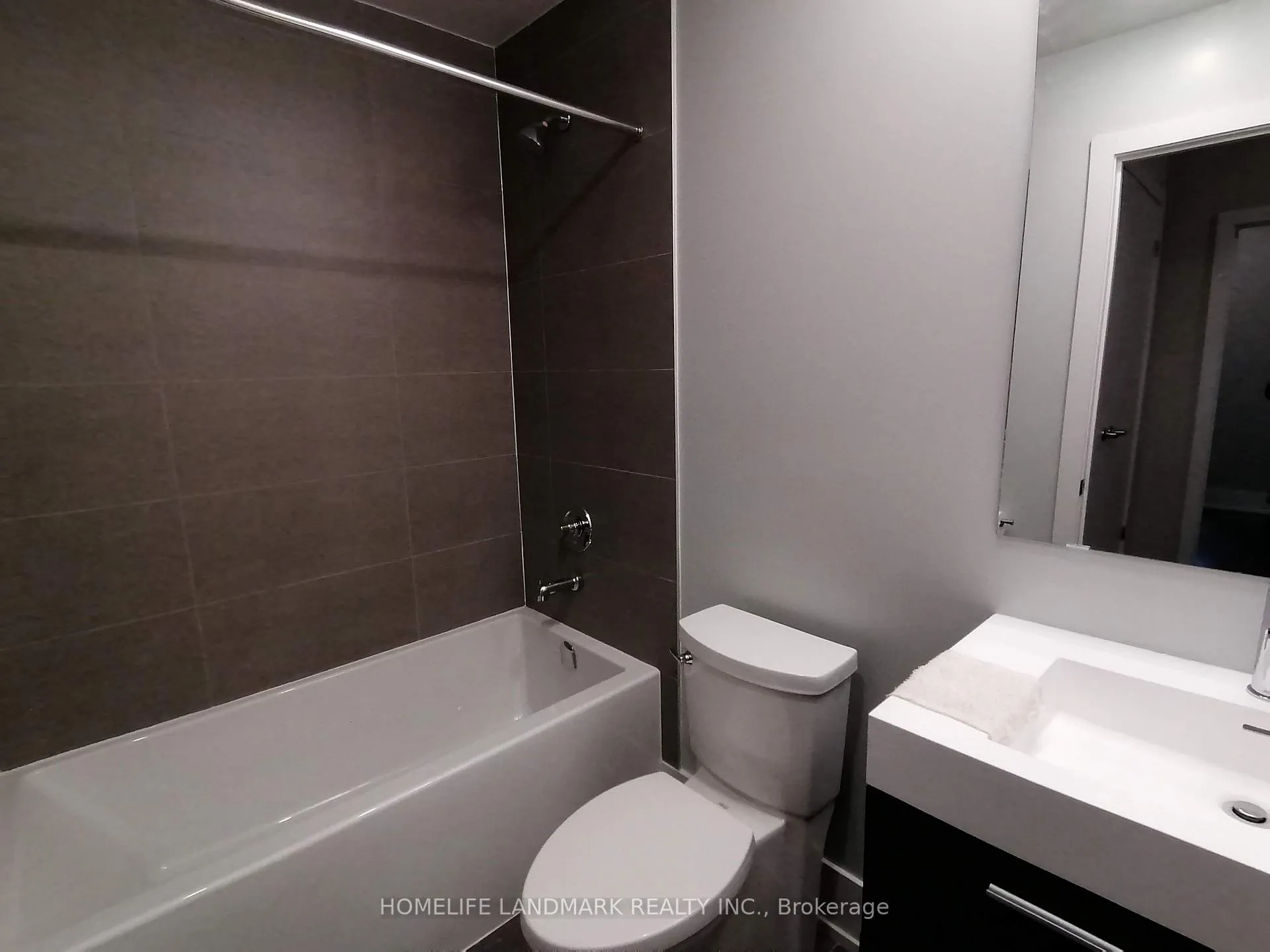 Photo 19 of Unit Th #7, 165 Pears Avenue, Toronto, The Annex — HOMEH
