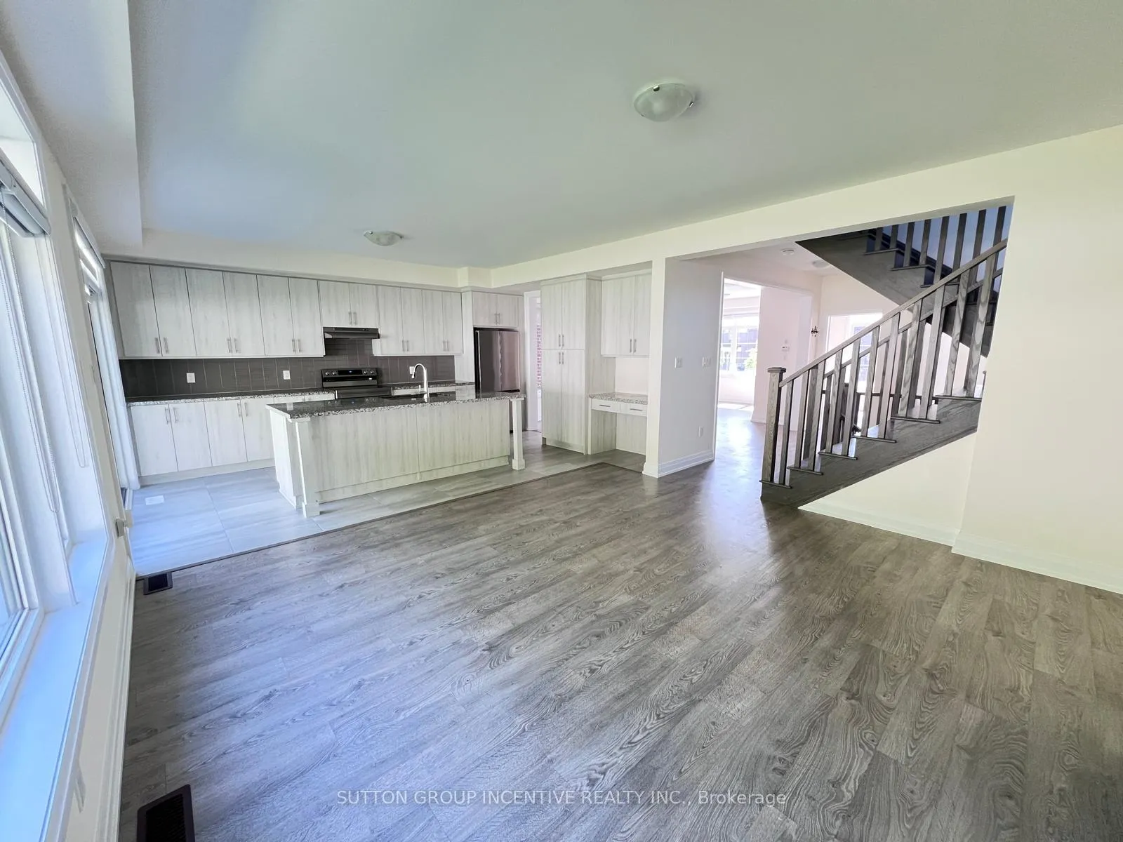Photo 11 of 47 Bearberry Road, Springwater, Midhurst — HOMEH