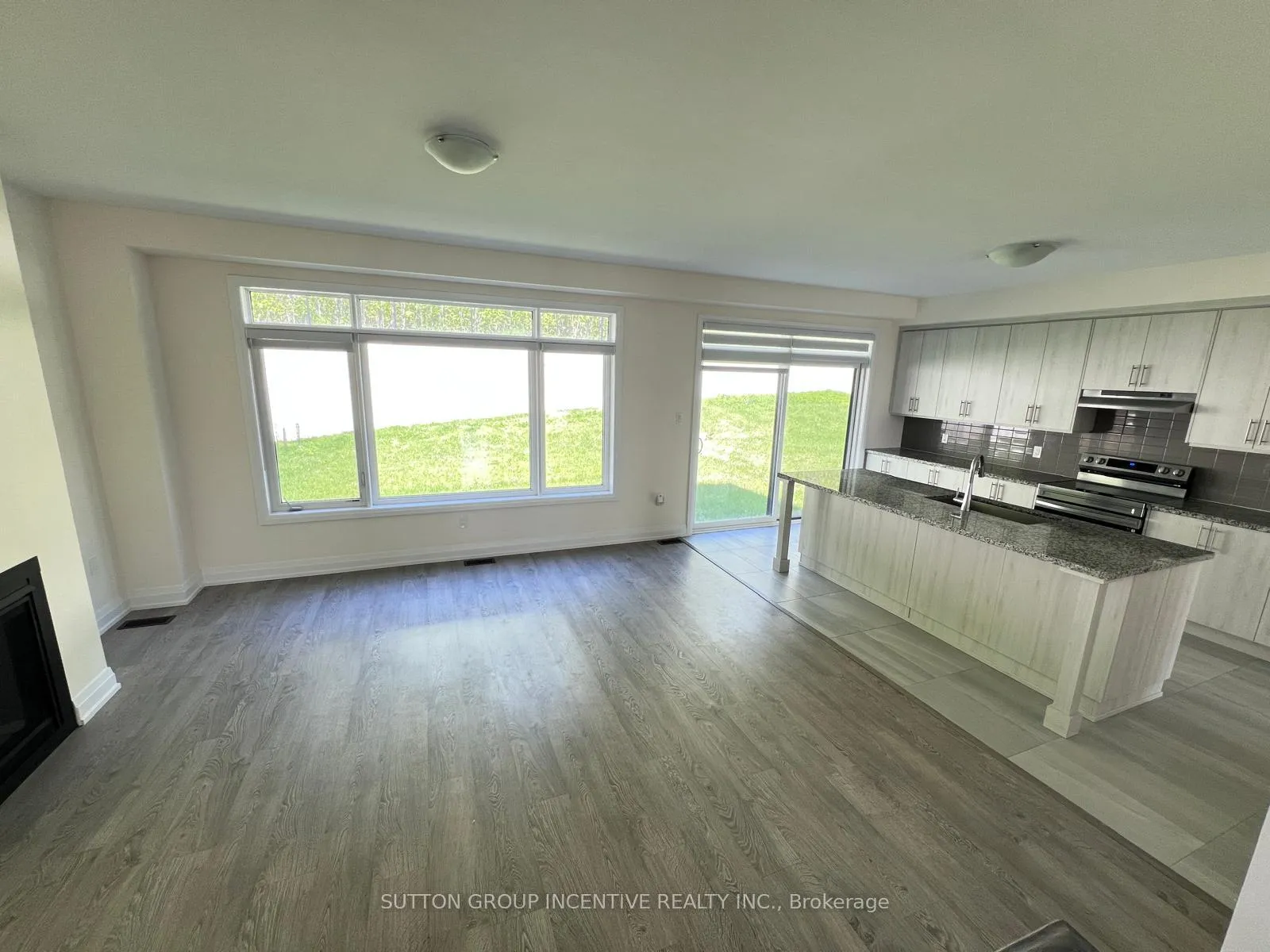 Photo 16 of 47 Bearberry Road, Springwater, Midhurst — HOMEH