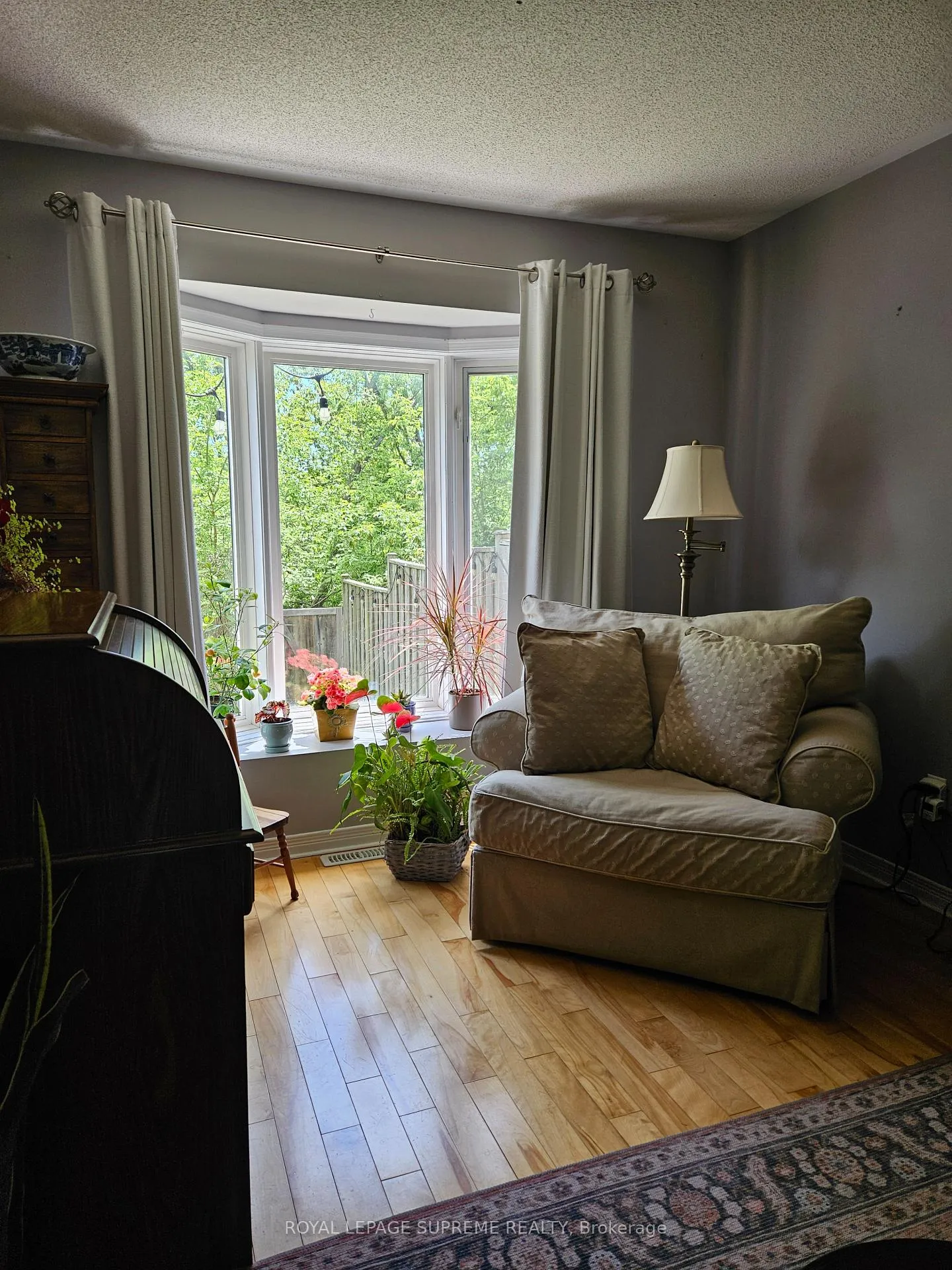Photo 7 of 123 Trevino Circle, Barrie, East Bayfield — HOMEH