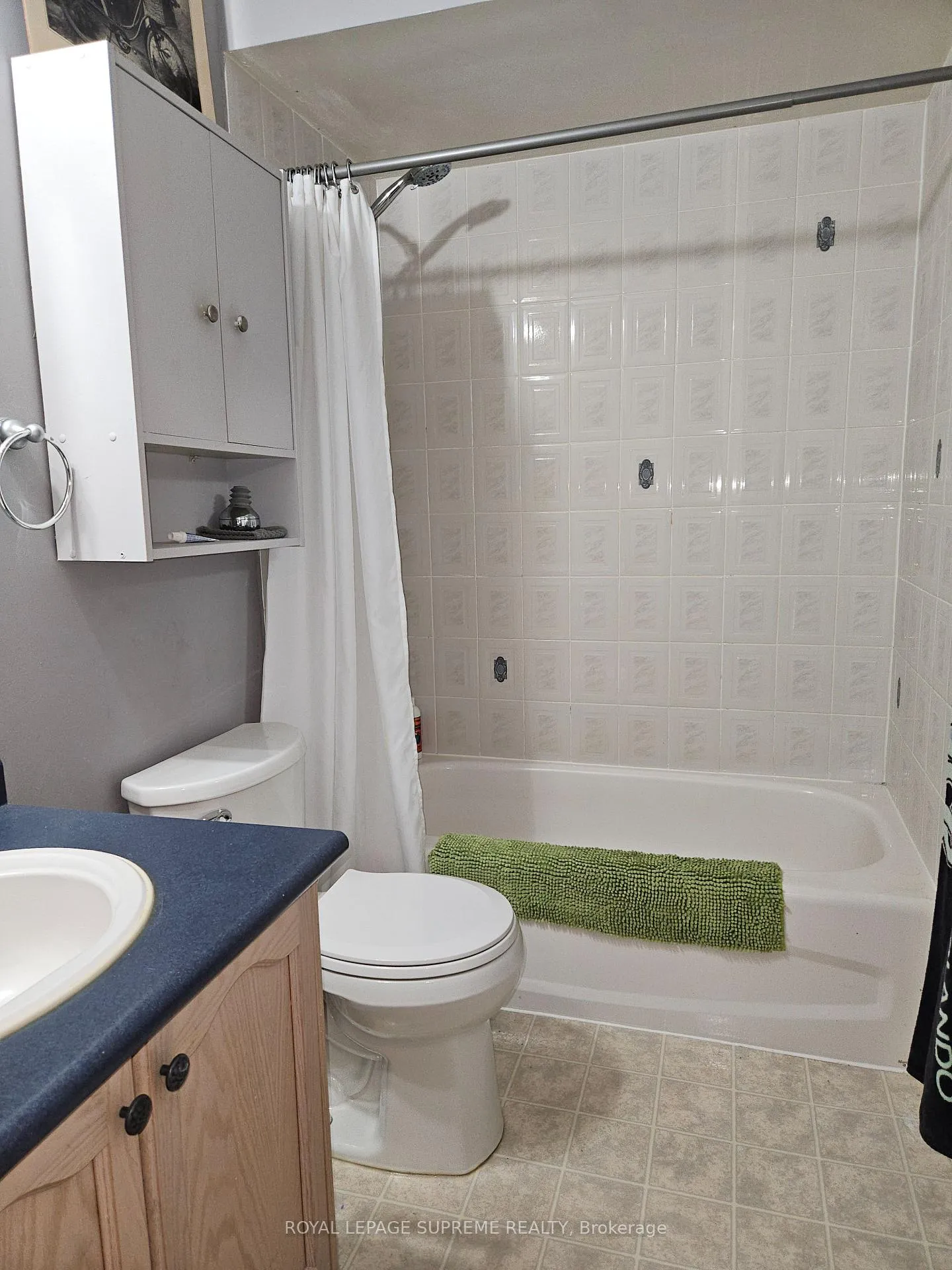 Photo 15 of 123 Trevino Circle, Barrie, East Bayfield — HOMEH