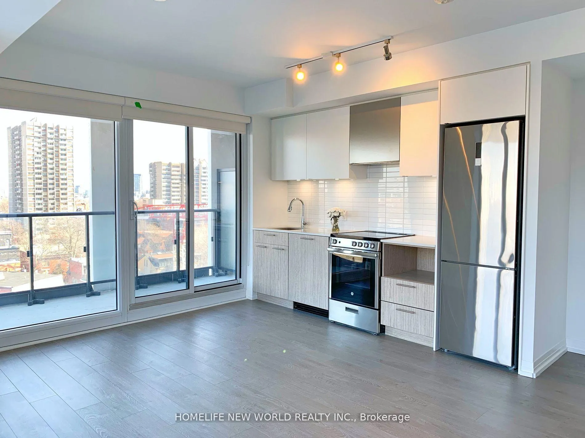 Photo 6 of Unit 809, 251 Jarvis Street, Toronto, Church-Yonge Corridor — HOMEH