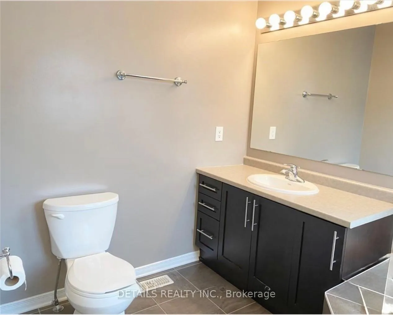 Photo 15 of 439 Cavesson Street, Ottawa, Kanata - Emerald Meadows/Trailwest — HOMEH
