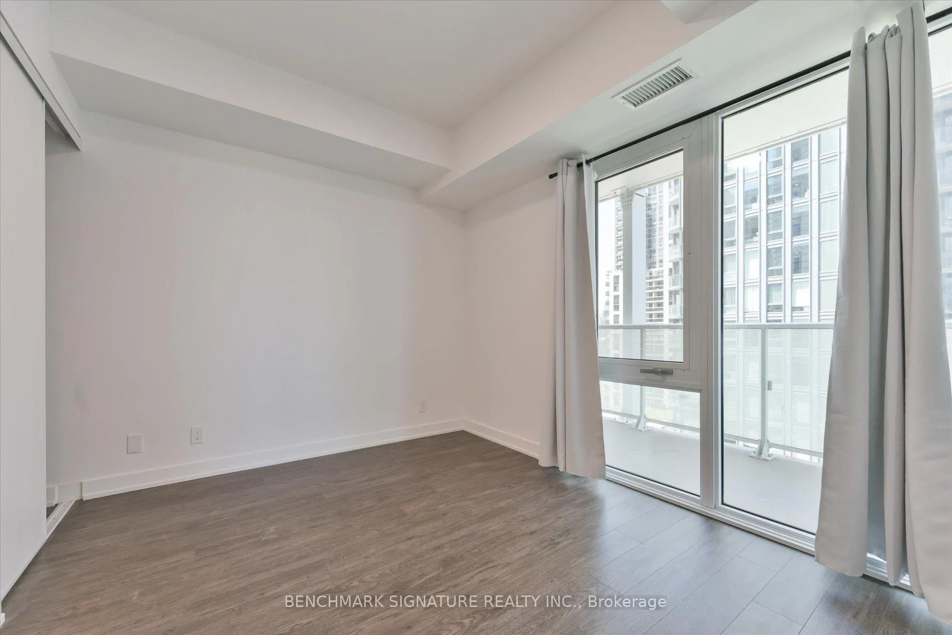 Photo 11 of Unit 1212, 88 Queen Street E, Toronto, Church-Yonge Corridor — HOMEH