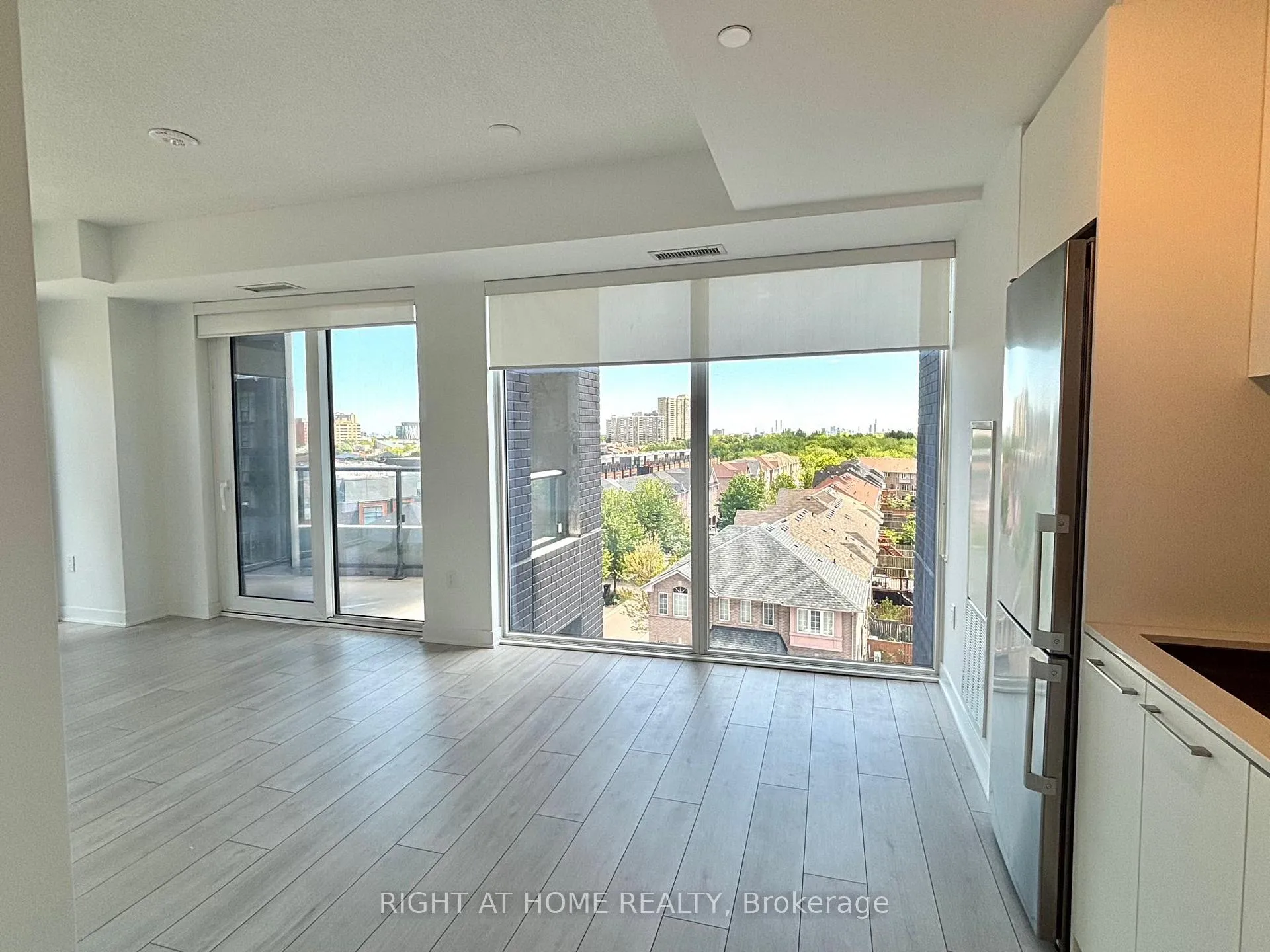 Photo 7 of Unit 506, 260 Malta Avenue, Brampton, Fletcher's Creek South — HOMEH