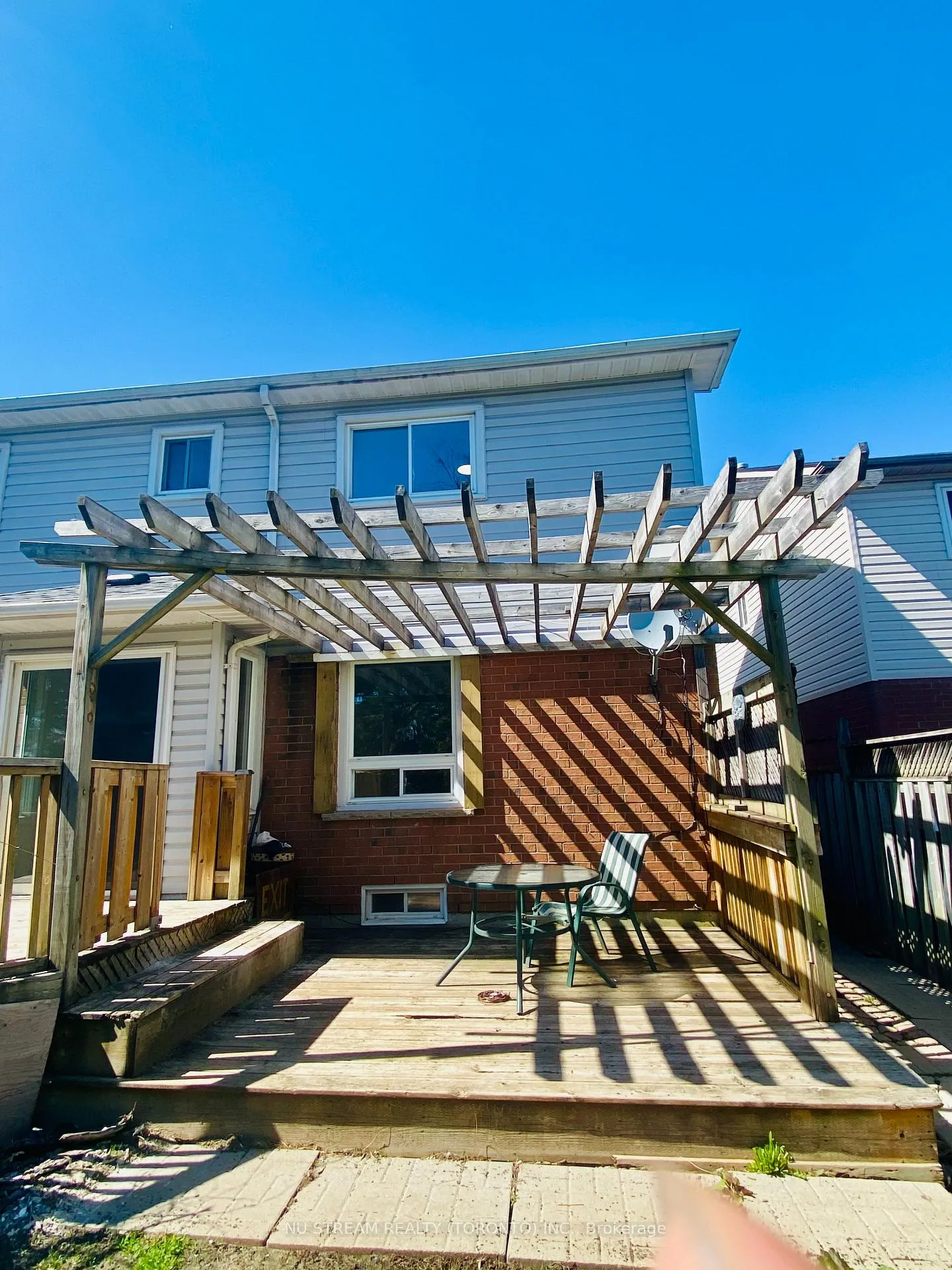 Photo 25 of 25 Quance Street, Barrie, Holly — HOMEH