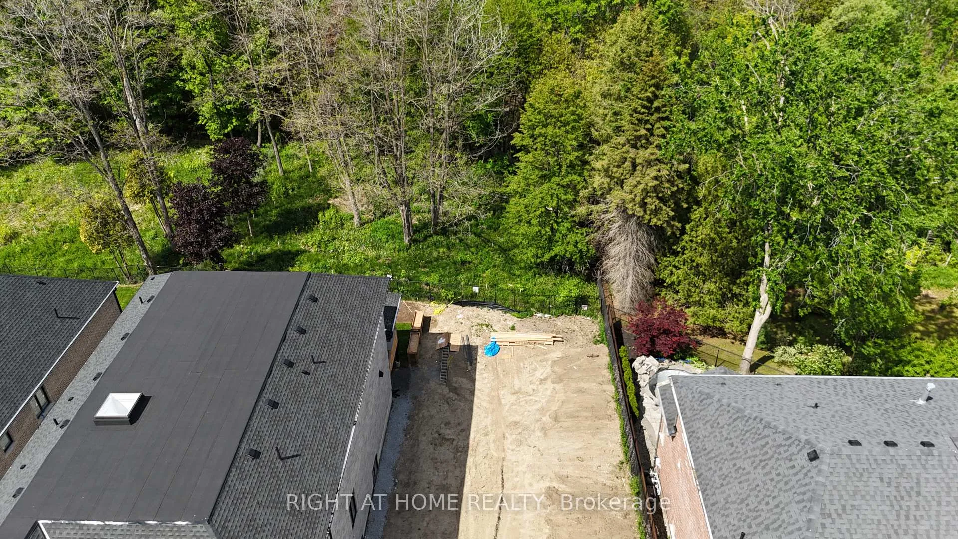 Photo 7 of 860 Riverside Drive, Ajax, Central West — HOMEH