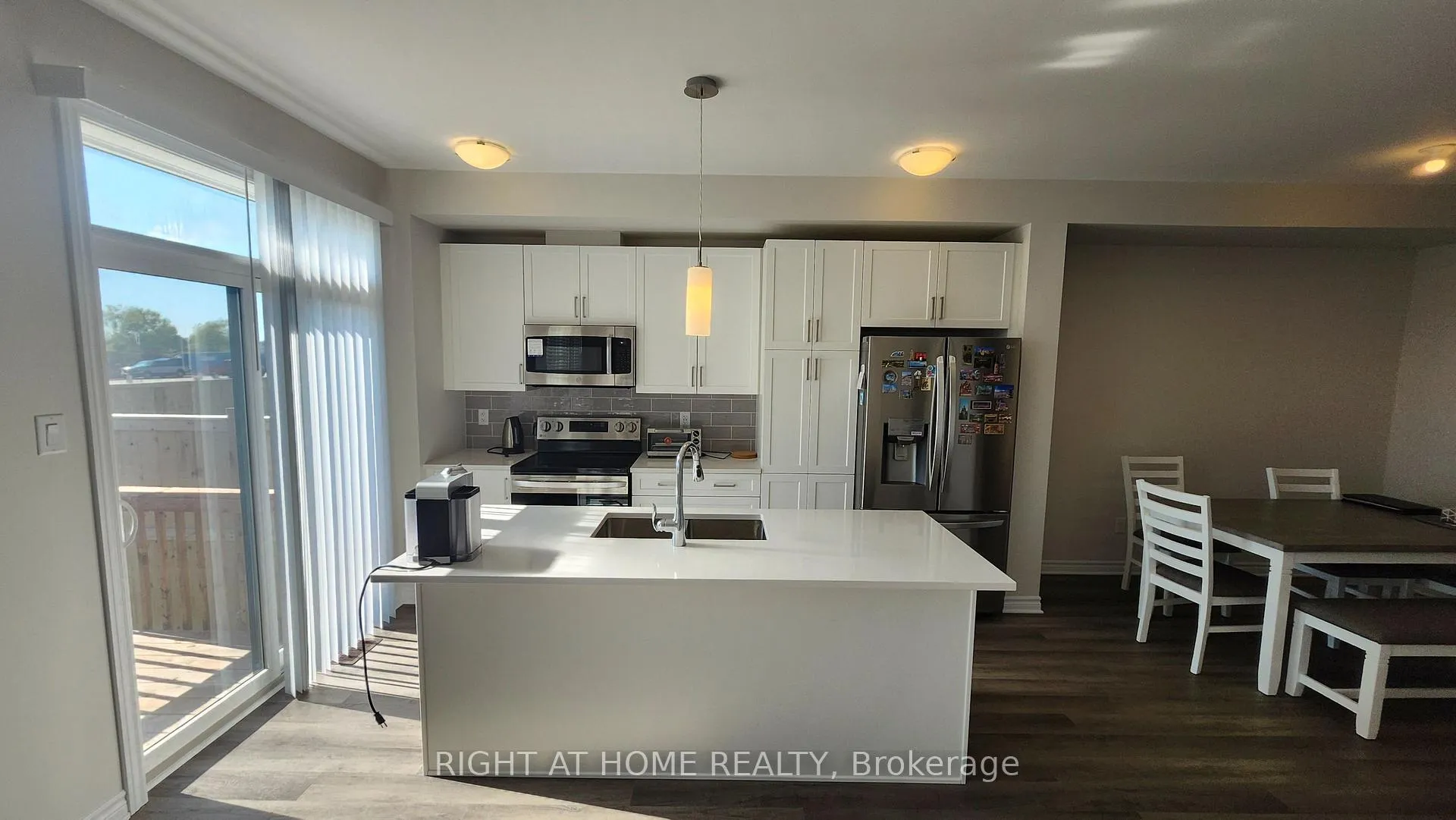 Photo 2 of 515 Montjay Road, Ottawa, Notting Hill/Summerside — HOMEH