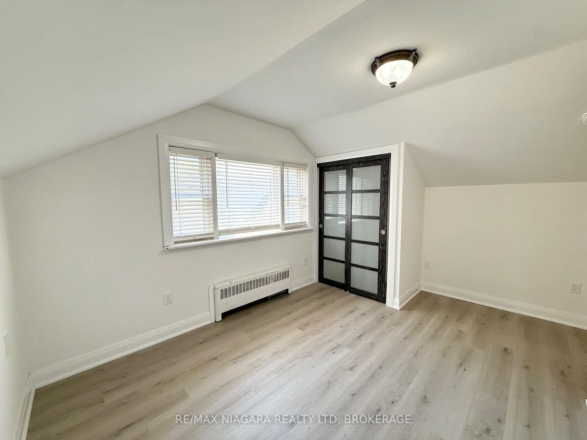Photo 17 of Unit Unit 2, 4711 River Road, Niagara Falls, Downtown — HOMEH