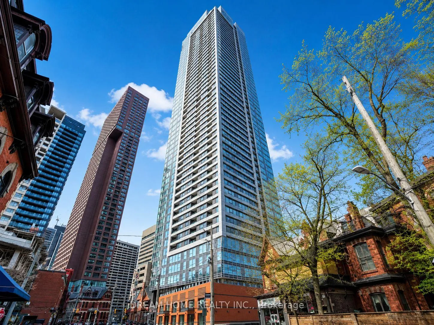 Photo 1 of Unit 1602, 609 Sherbourne Street, Toronto, North St. James Town — HOMEH