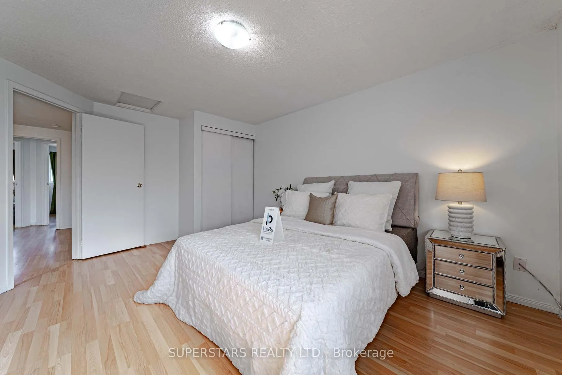 Photo 20 of 135 Appleby Crescent, Markham, Milliken Mills West — HOMEH
