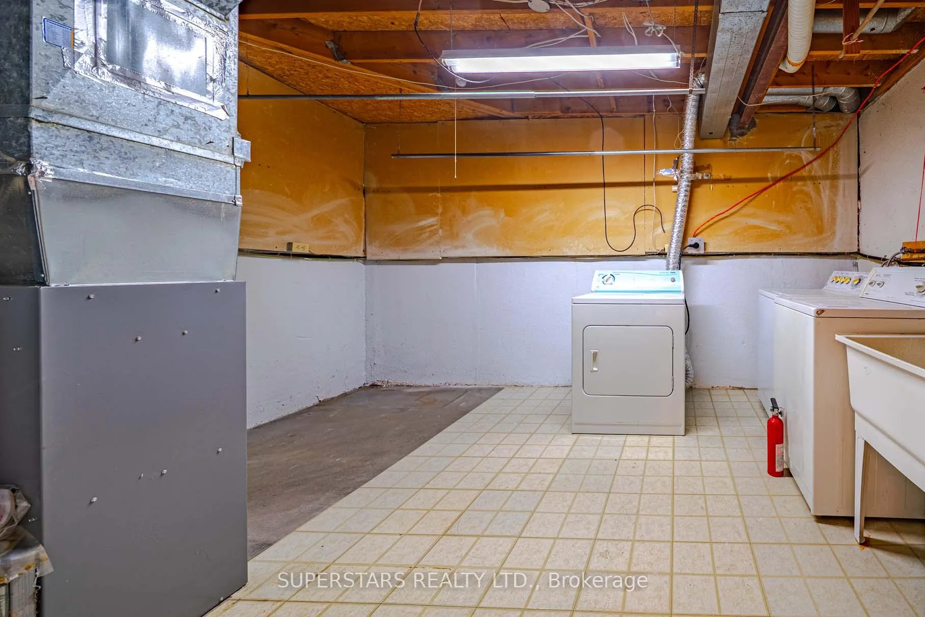 Photo 33 of 135 Appleby Crescent, Markham, Milliken Mills West — HOMEH