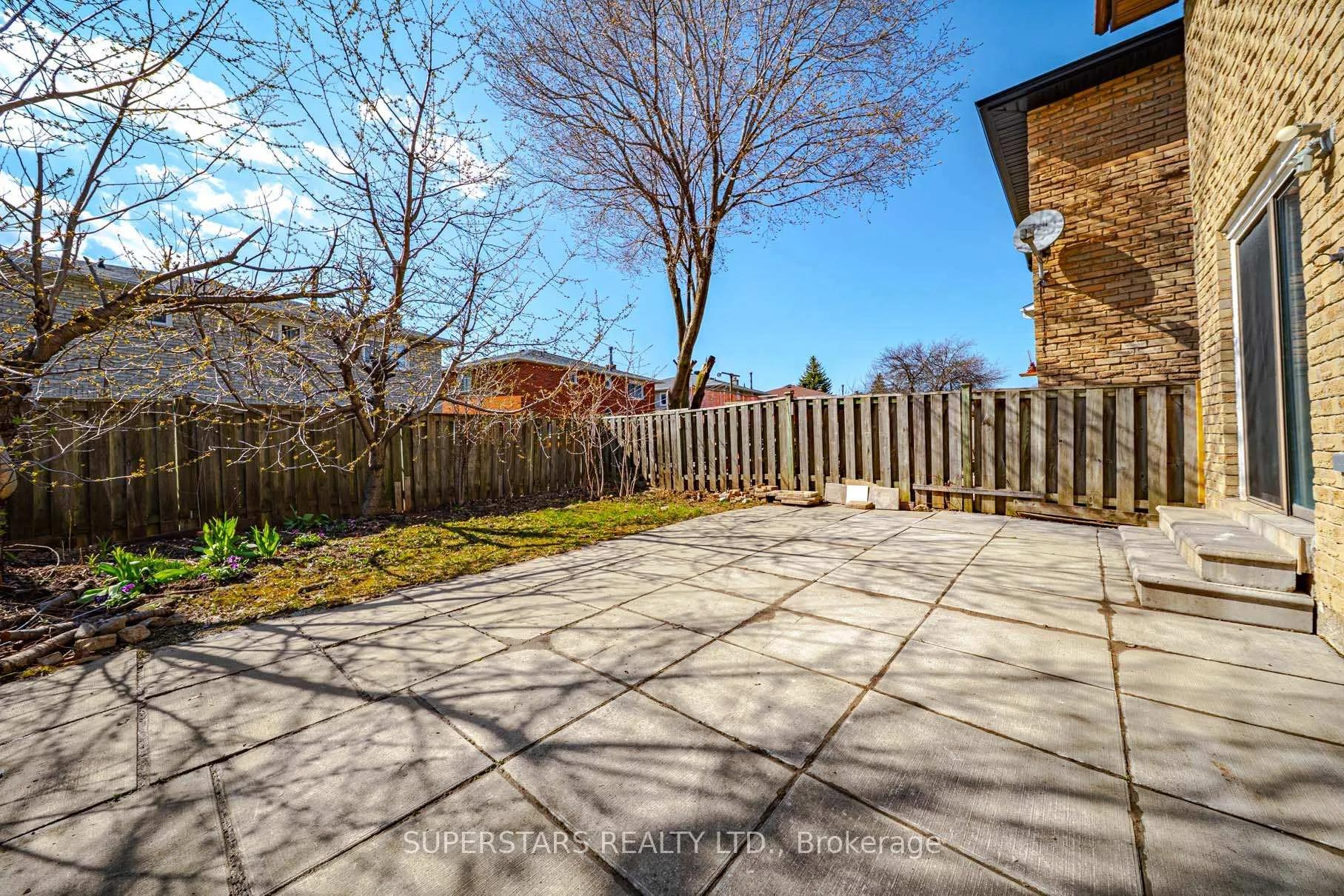 Photo 35 of 135 Appleby Crescent, Markham, Milliken Mills West — HOMEH