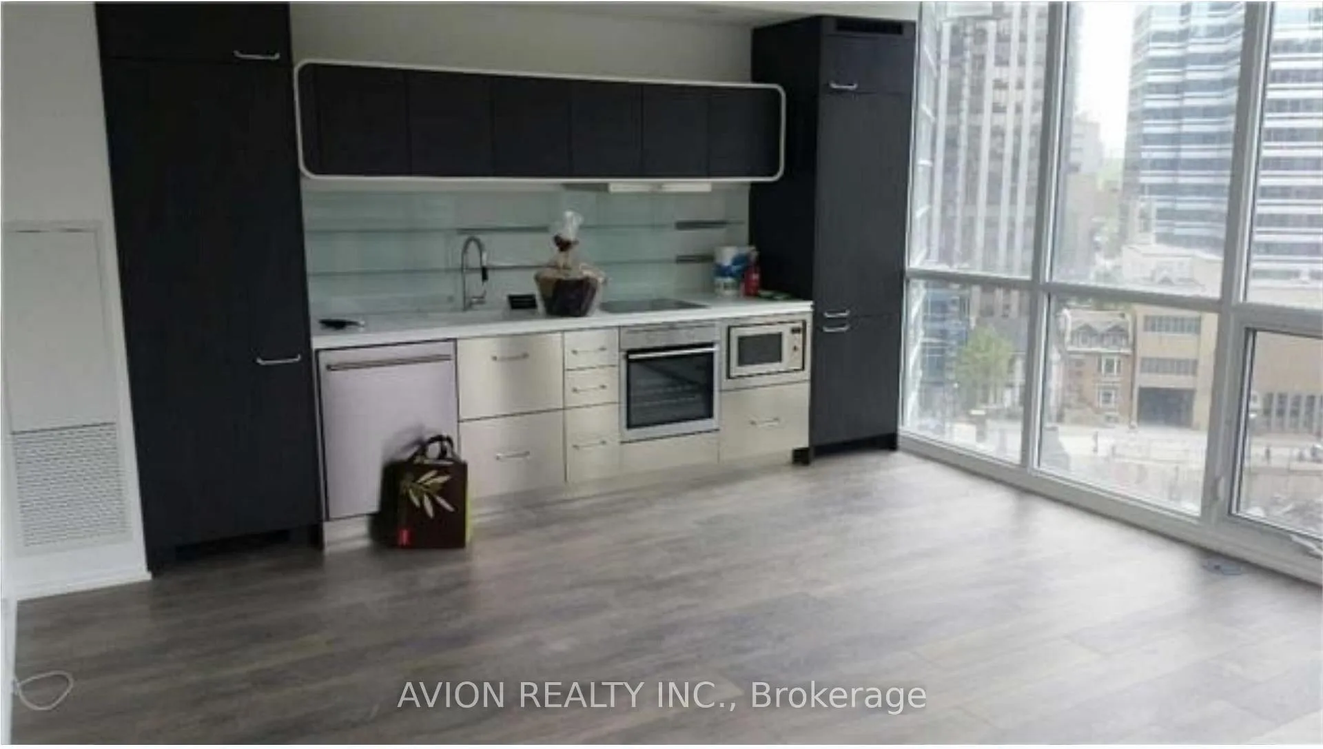 Photo 2 of Unit 1010, 45 Charles Street E, Toronto, Church-Yonge Corridor — HOMEH