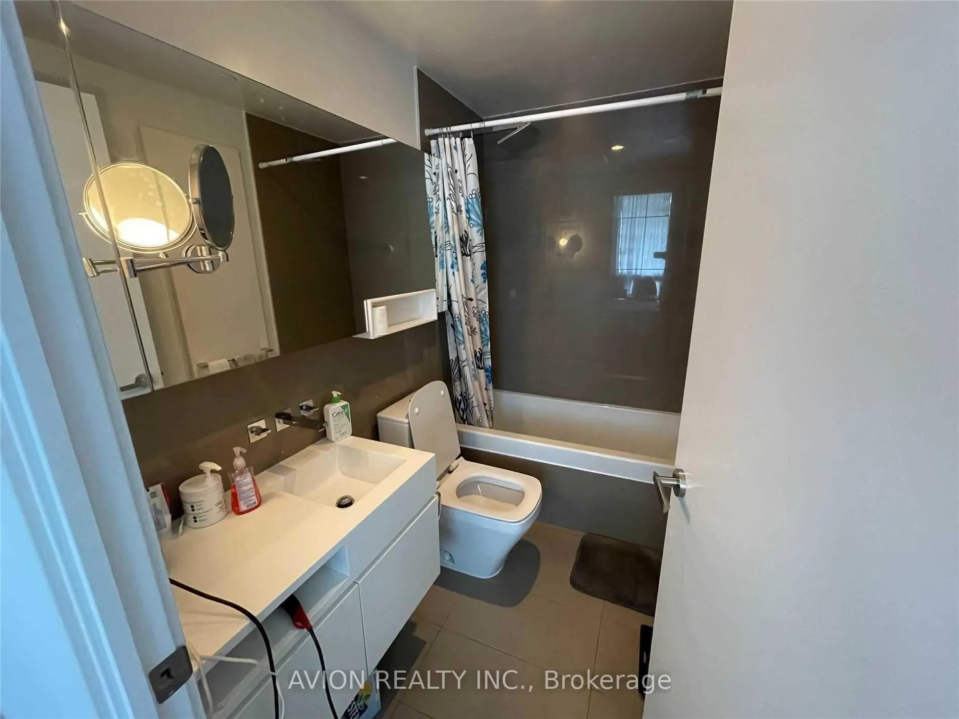 Photo 7 of Unit 1010, 45 Charles Street E, Toronto, Church-Yonge Corridor — HOMEH
