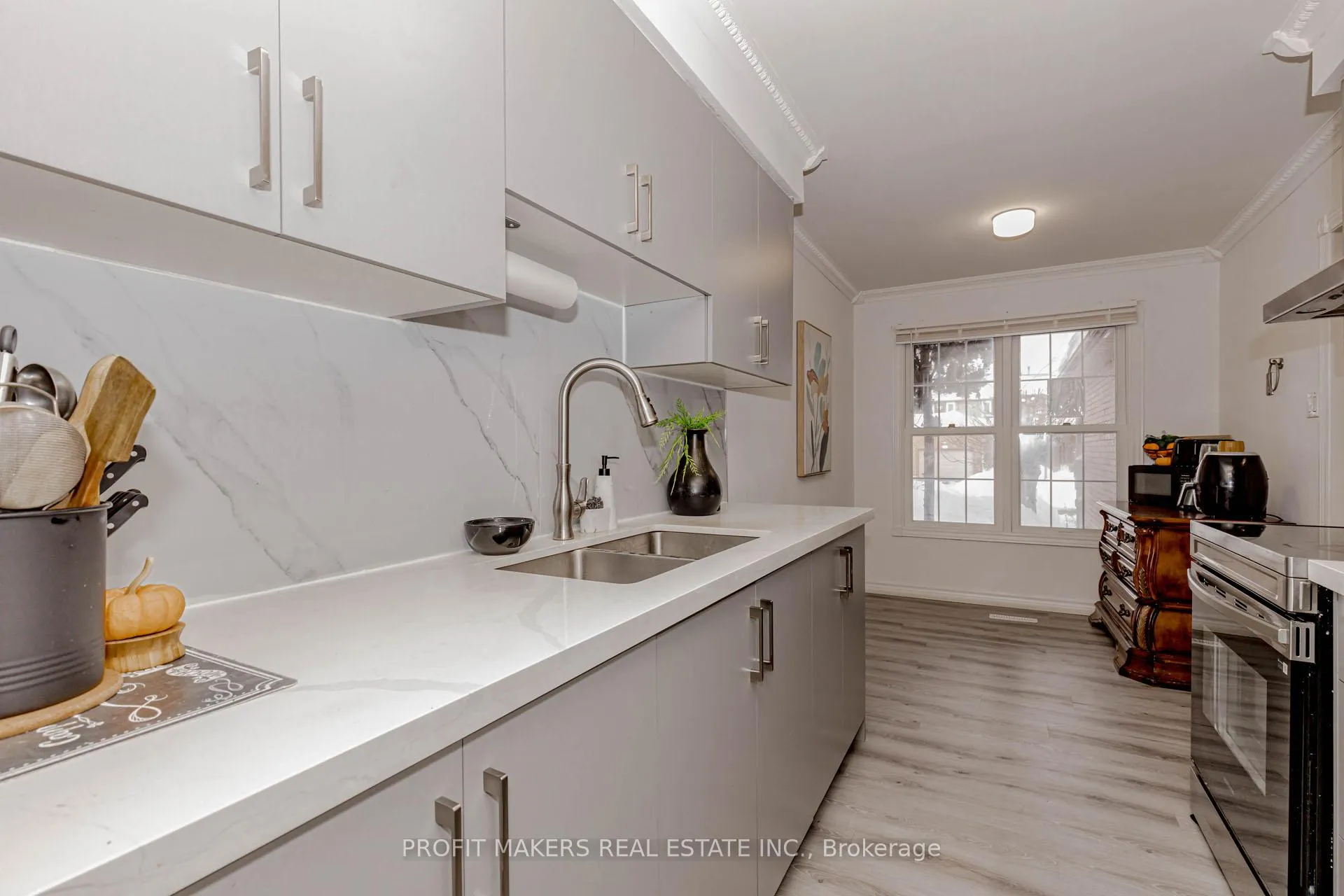 Photo 10 of 68 Cutters Crescent, Brampton, Fletcher's West — HOMEH
