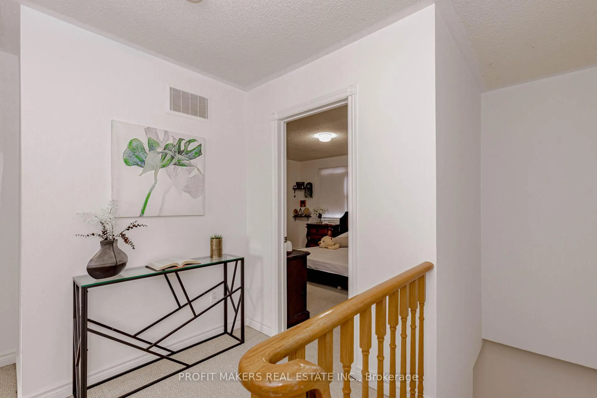 Photo 15 of 68 Cutters Crescent, Brampton, Fletcher's West — HOMEH