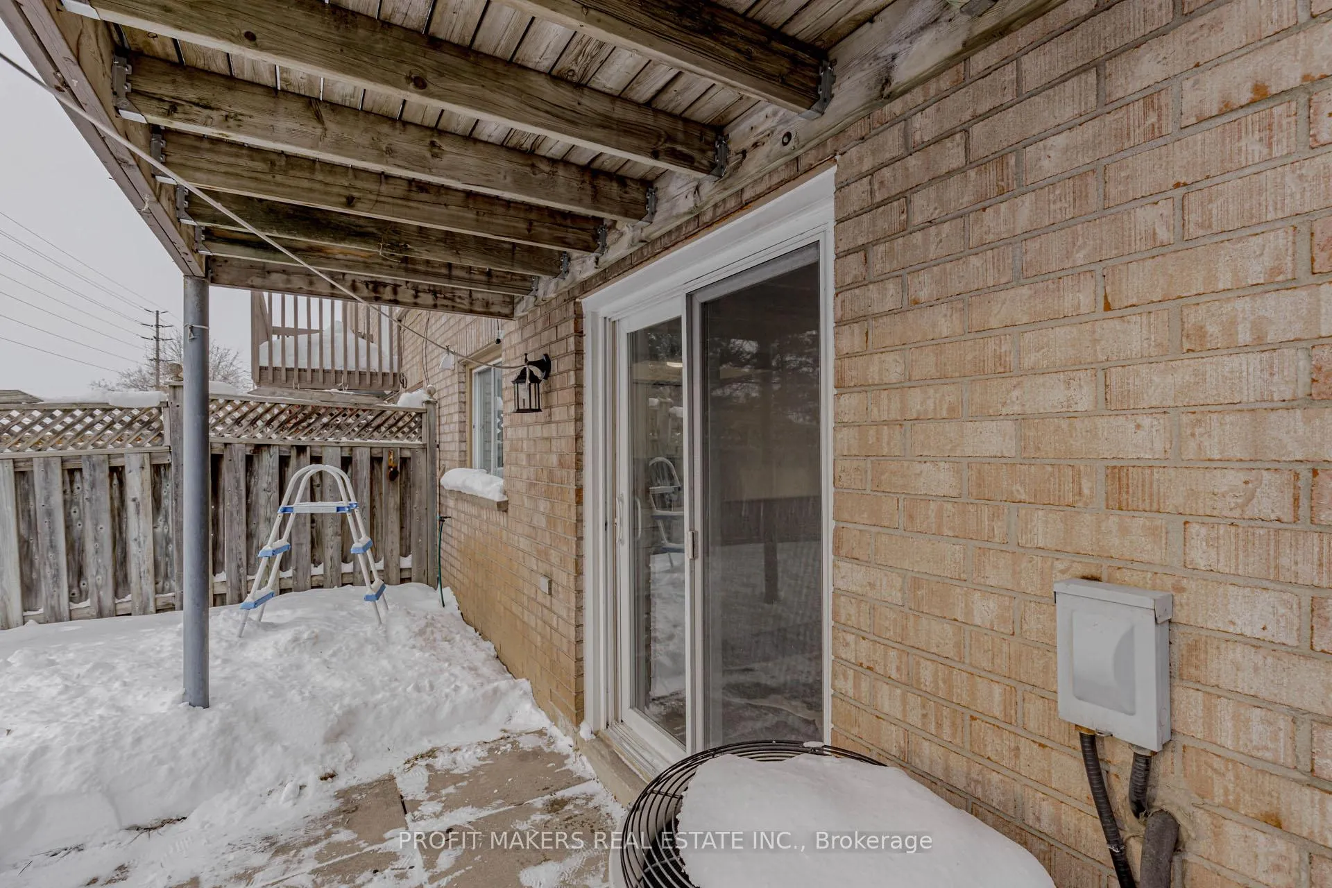 Photo 29 of 68 Cutters Crescent, Brampton, Fletcher's West — HOMEH