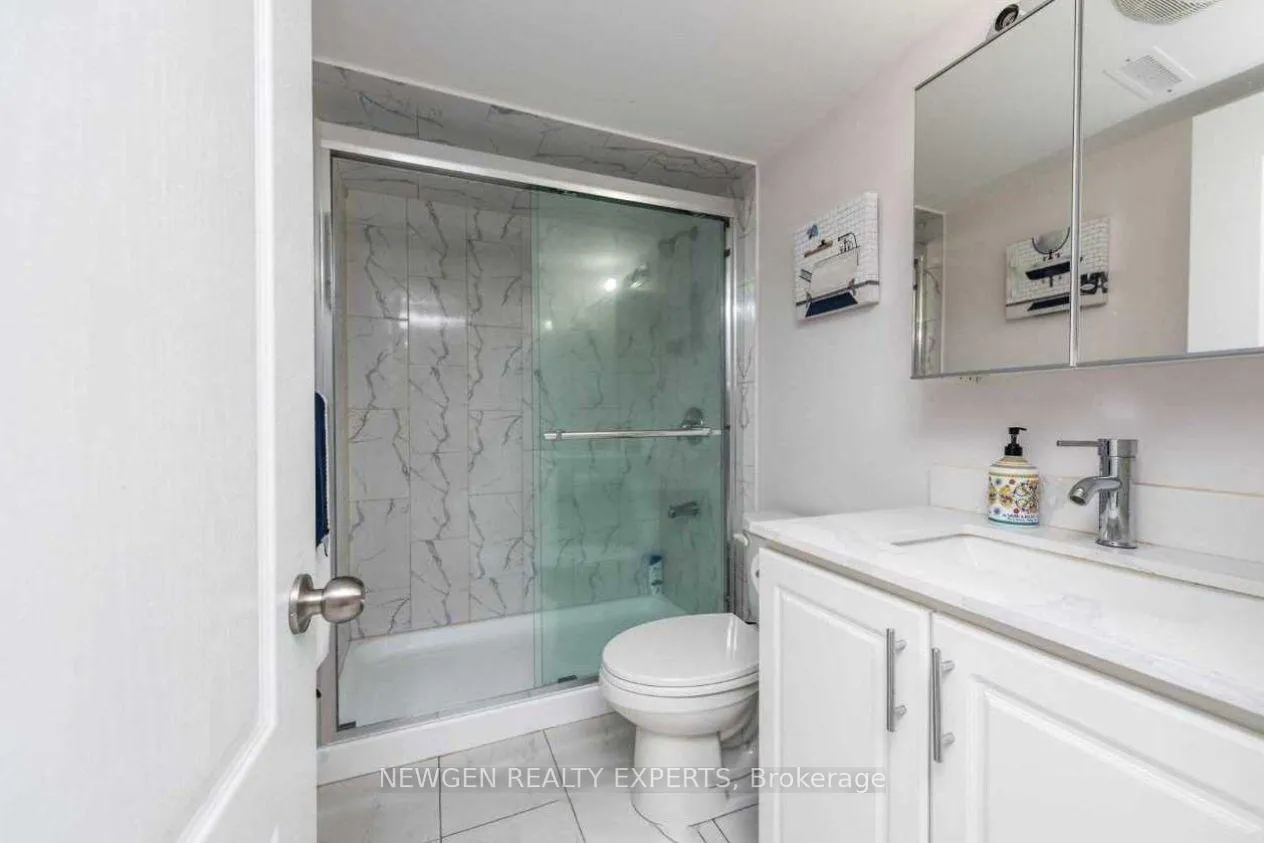Photo 4 of 24 Thornapple (Basement) Street, Brampton, Sandringham-Wellington North — HOMEH