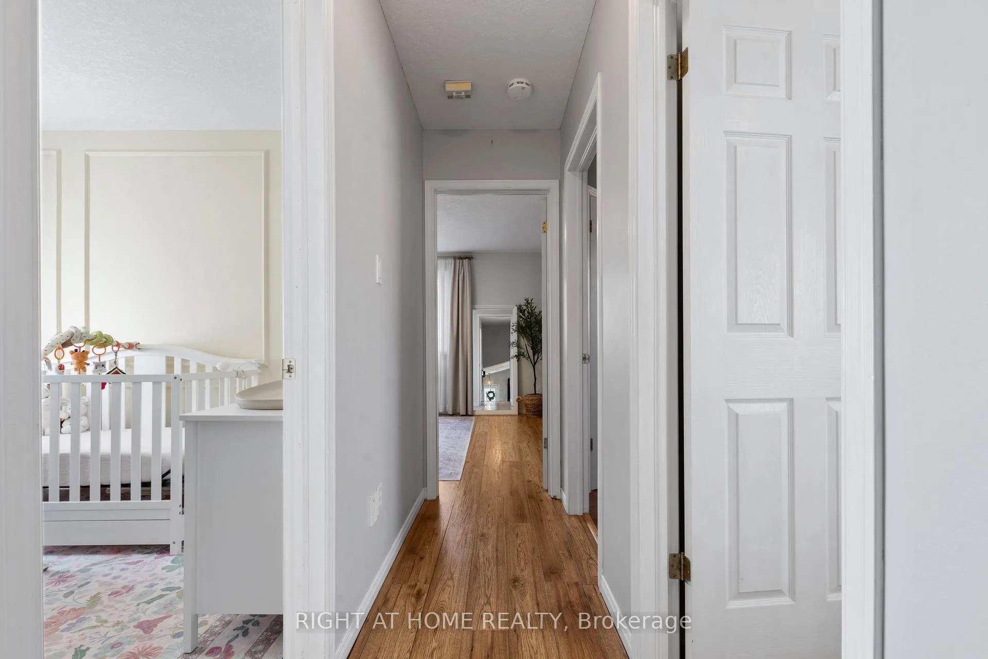 Photo 18 of 15 Settlers Road, Orangeville — HOMEH