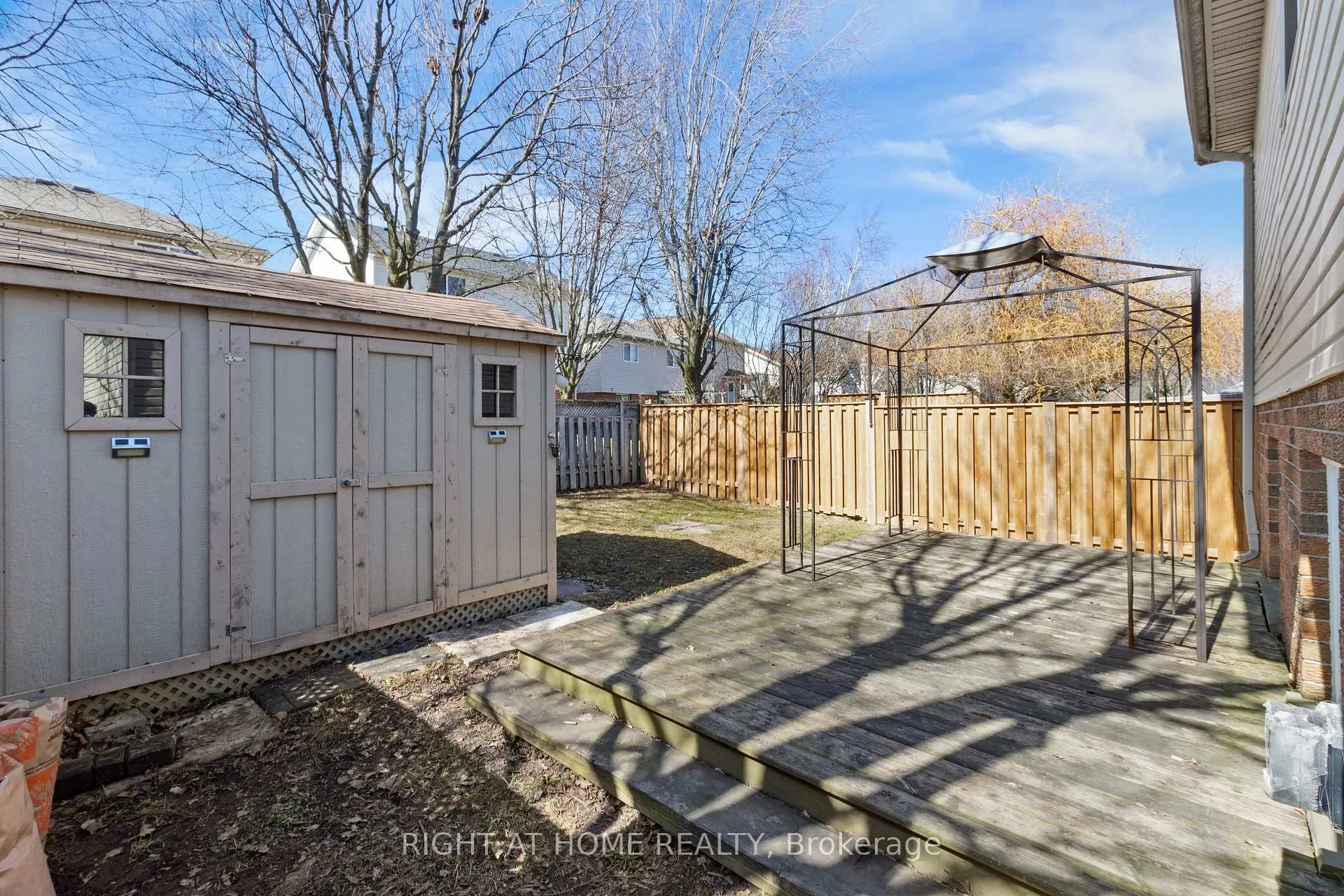 Photo 40 of 15 Settlers Road, Orangeville — HOMEH