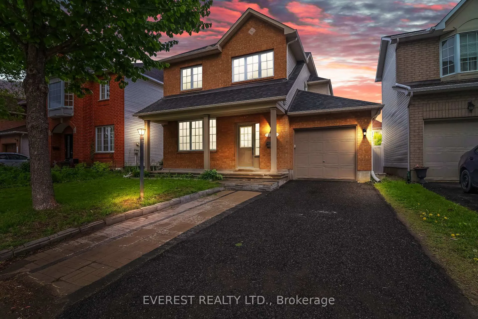Photo 3 of 153 Cresthaven Drive, Ottawa, Barrhaven East — HOMEH