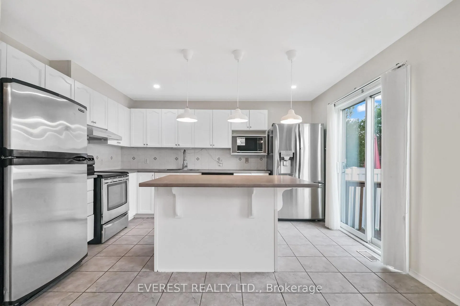 Photo 14 of 153 Cresthaven Drive, Ottawa, Barrhaven East — HOMEH
