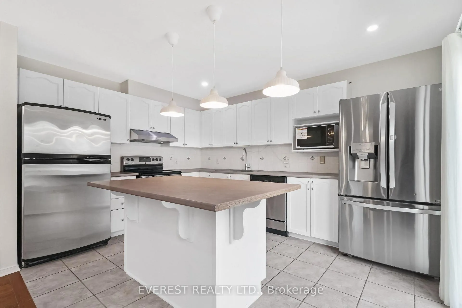 Photo 15 of 153 Cresthaven Drive, Ottawa, Barrhaven East — HOMEH