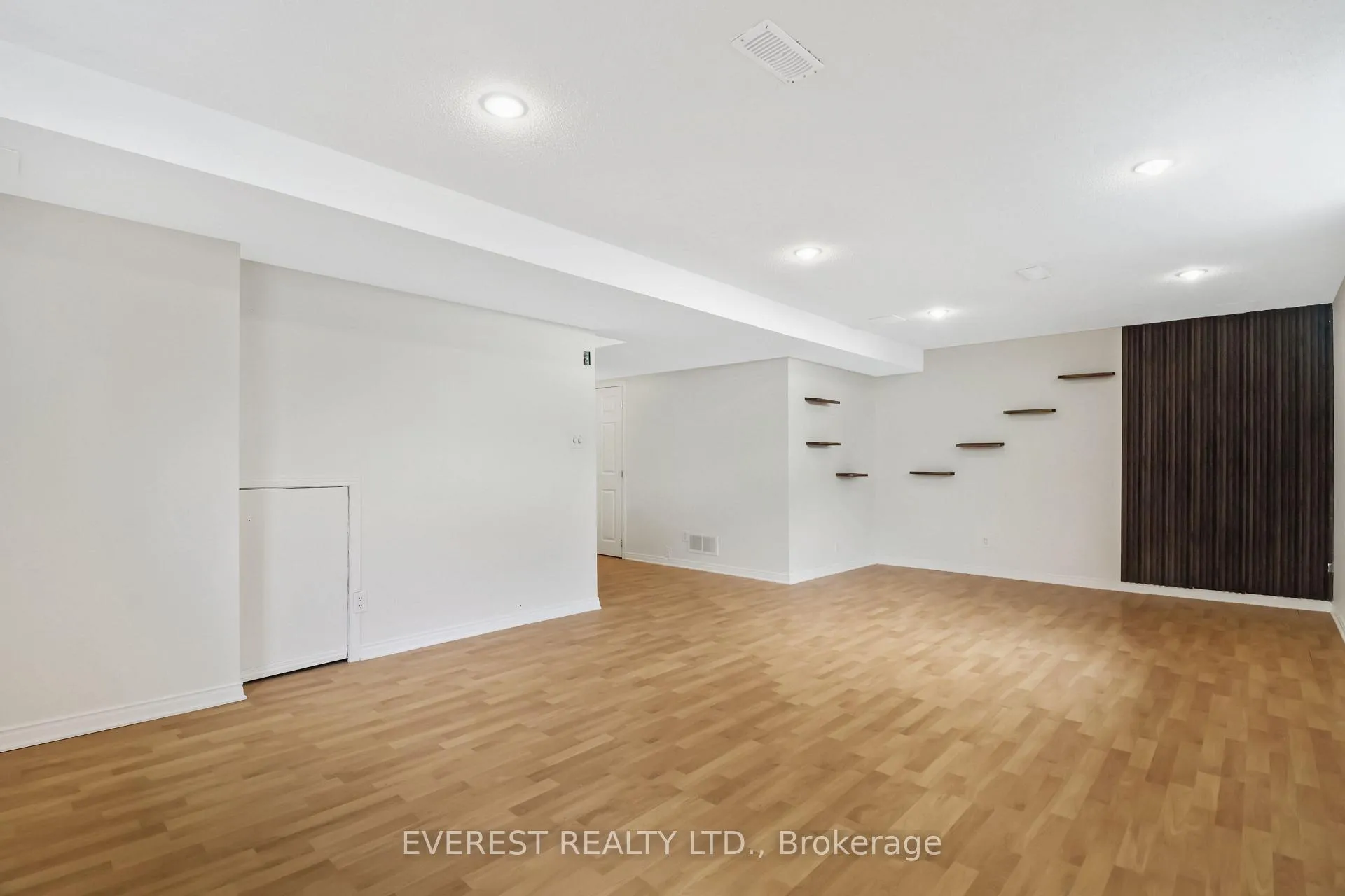 Photo 25 of 153 Cresthaven Drive, Ottawa, Barrhaven East — HOMEH