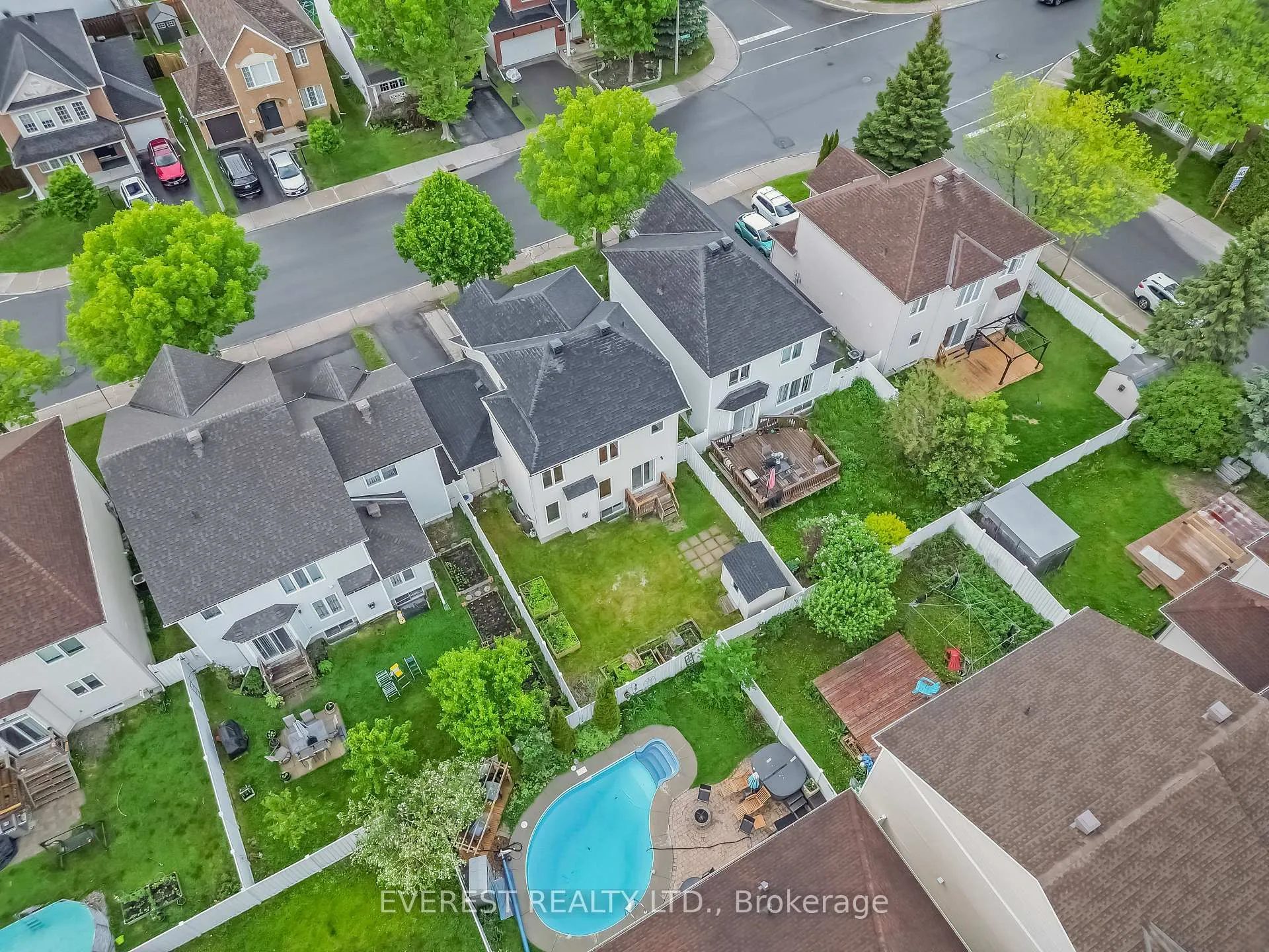 Photo 31 of 153 Cresthaven Drive, Ottawa, Barrhaven East — HOMEH