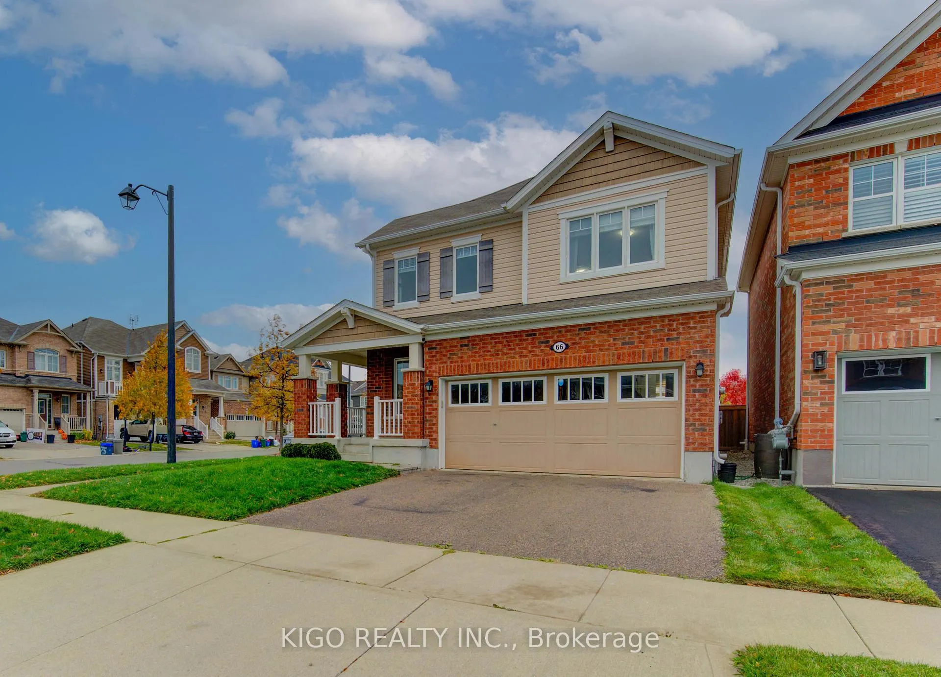 Photo 2 of 66 Shoreacres Drive, Kitchener — HOMEH