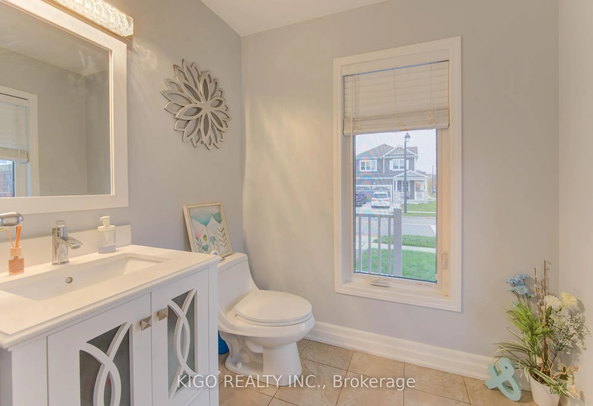 Photo 10 of 66 Shoreacres Drive, Kitchener — HOMEH