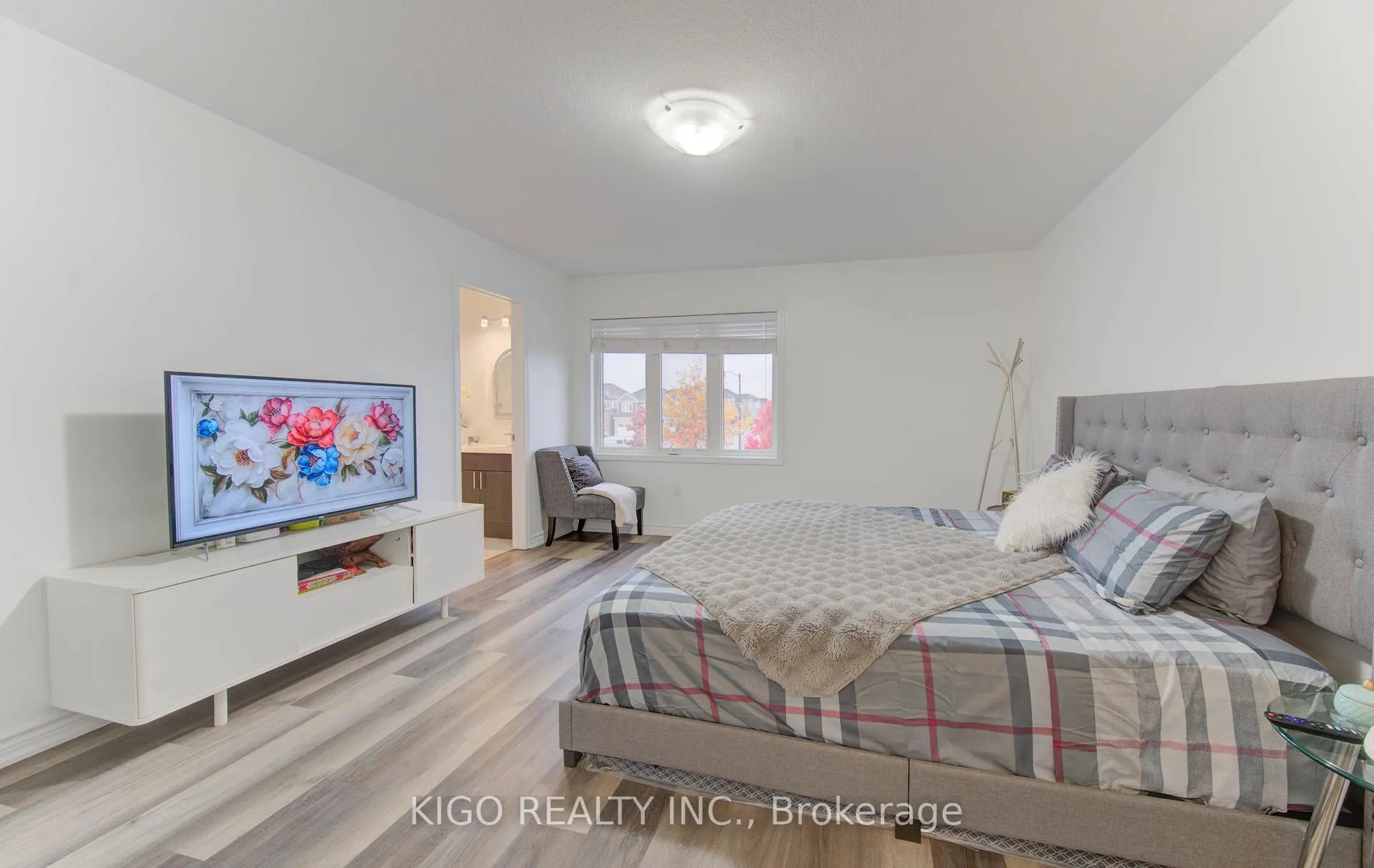 Photo 22 of 66 Shoreacres Drive, Kitchener — HOMEH