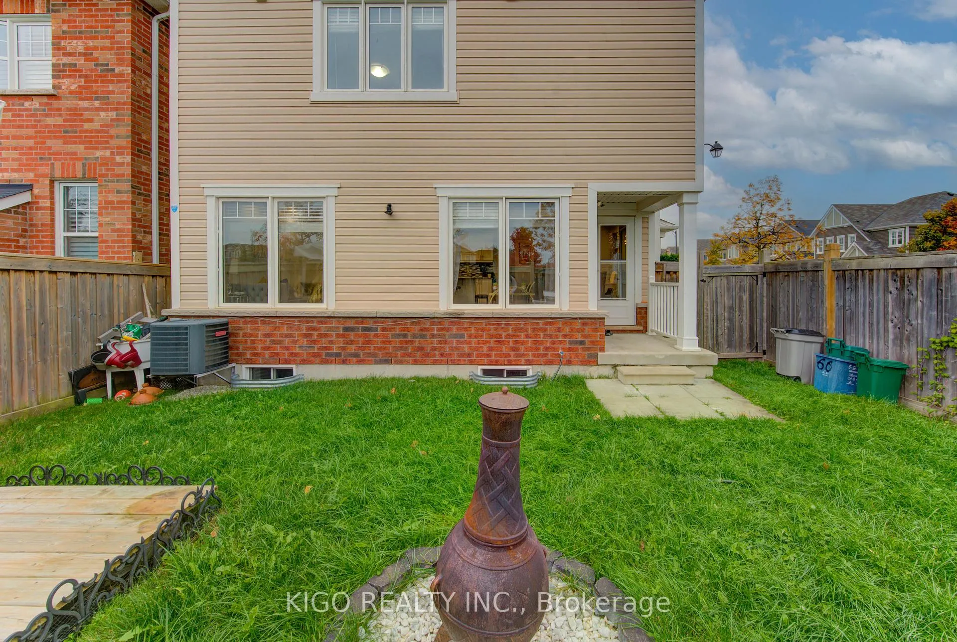 Photo 37 of 66 Shoreacres Drive, Kitchener — HOMEH