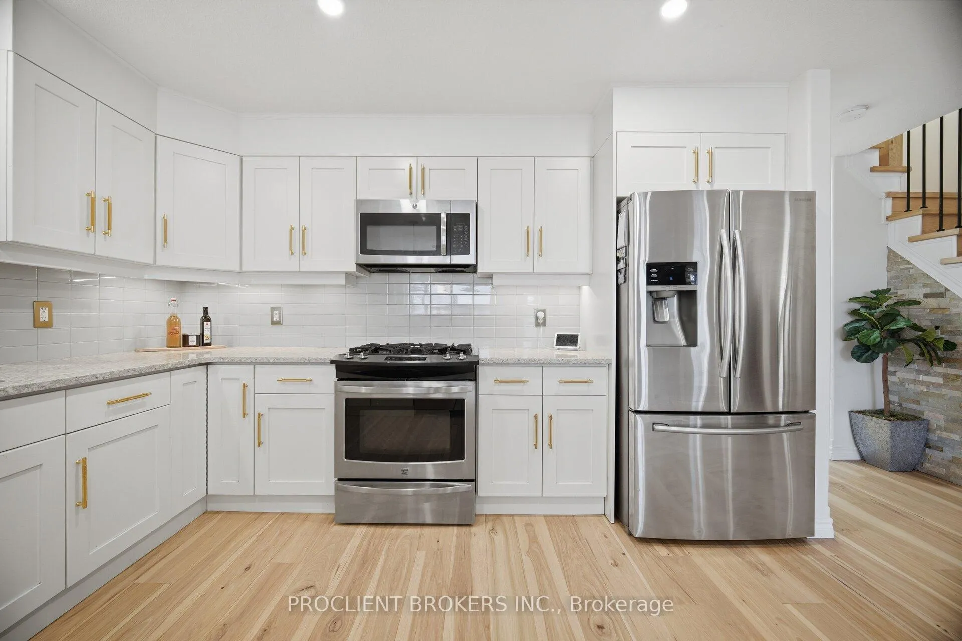Photo 8 of 147 Couling Crescent, Guelph, Grange Road — HOMEH