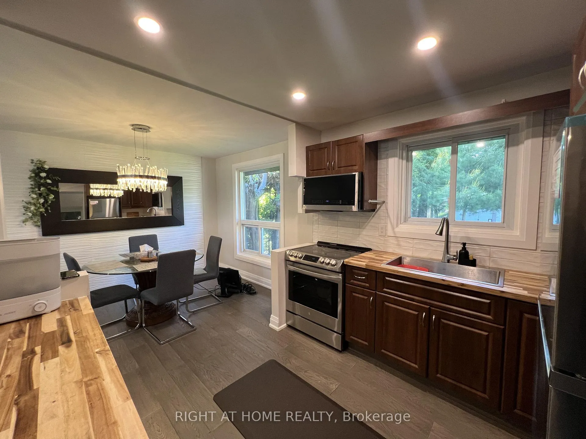 Photo 15 of 310 Admiral Road, Oshawa, McLaughlin — HOMEH