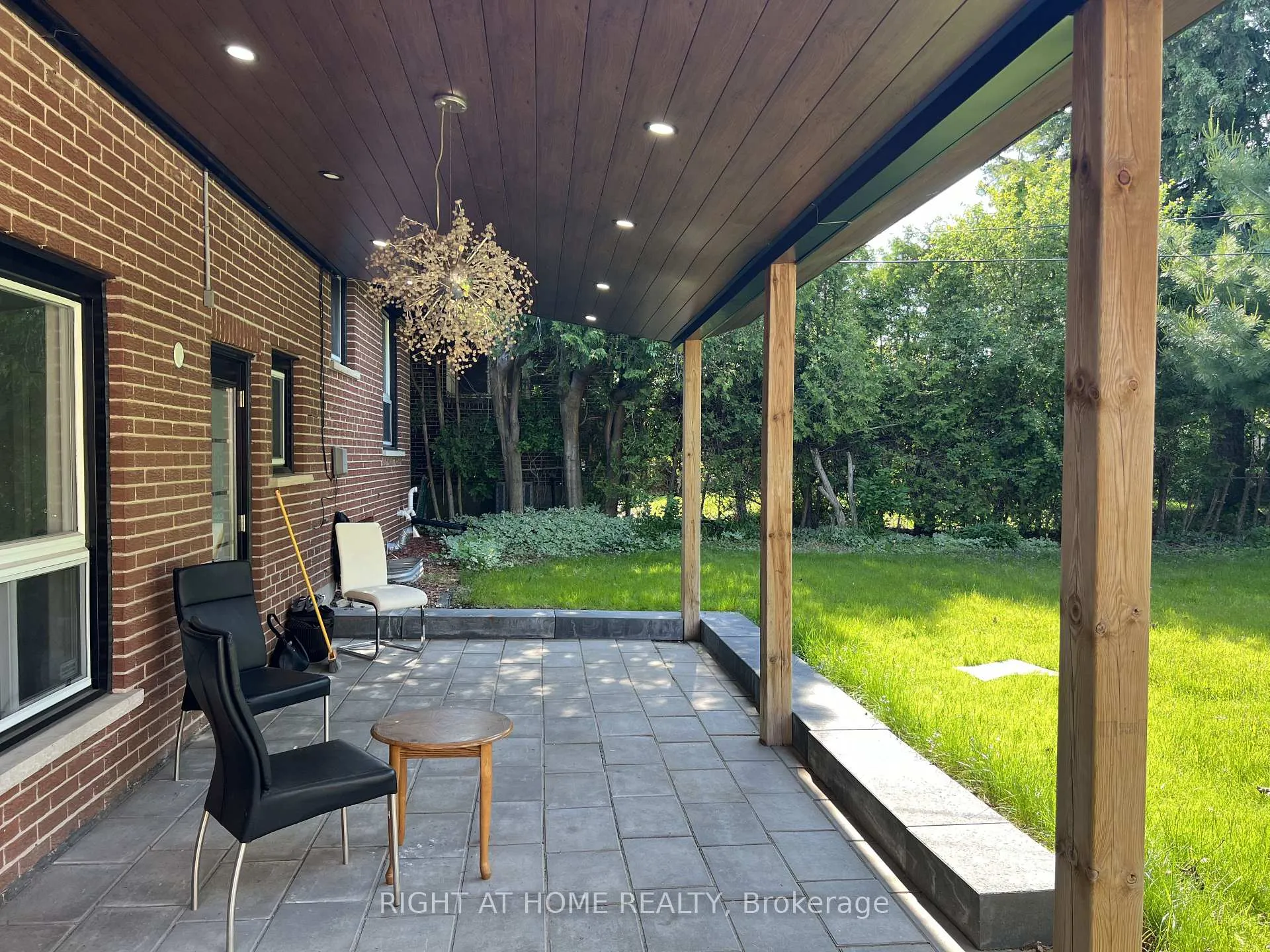 Photo 35 of 310 Admiral Road, Oshawa, McLaughlin — HOMEH