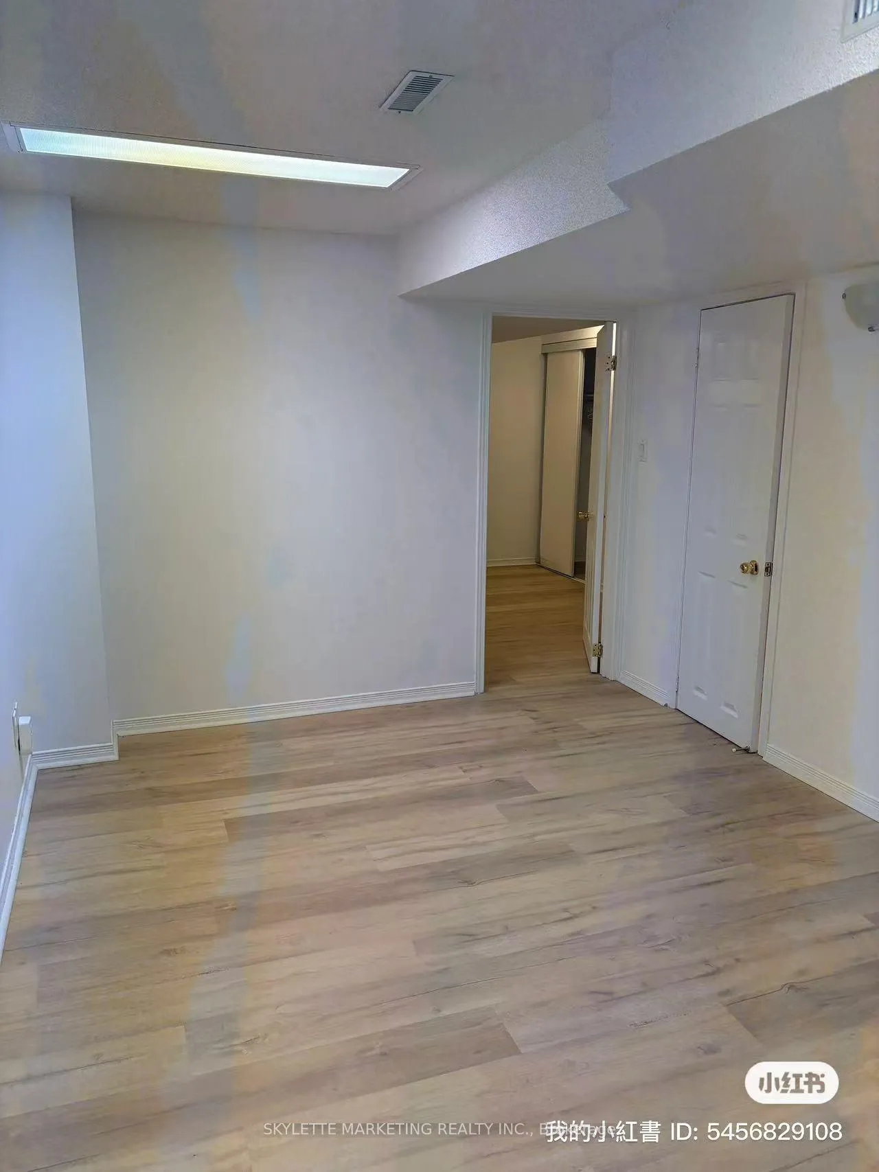 Photo 5 of Unit Lower, 307 Milliken Meadows Drive, Markham, Milliken Mills West — HOMEH