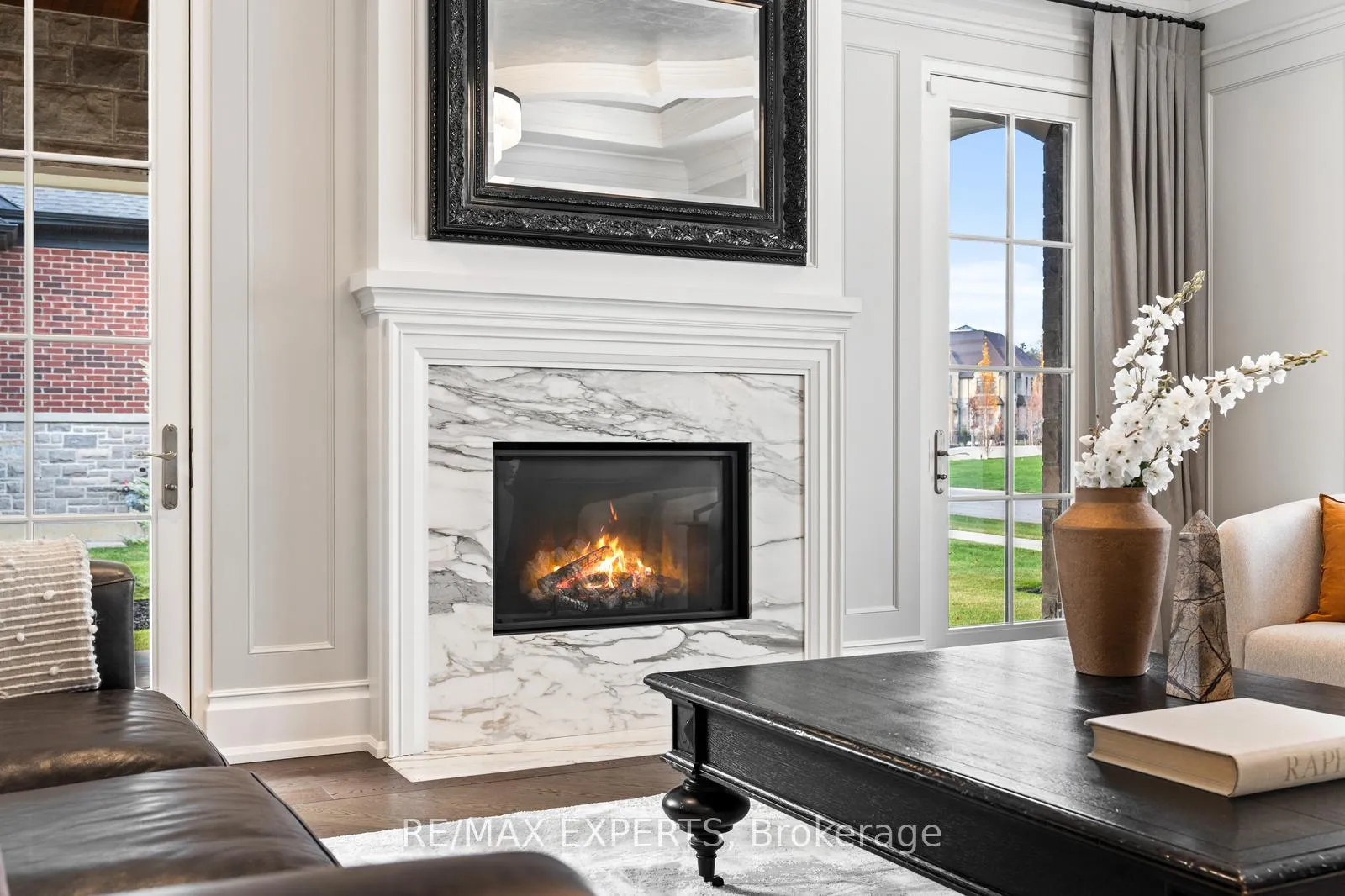 Photo 9 of 205 Northern Pines Boulevard, Vaughan, Kleinburg — HOMEH